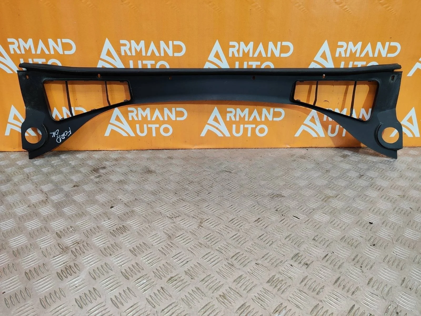 Жабо FORD Focus 2011-2019 3