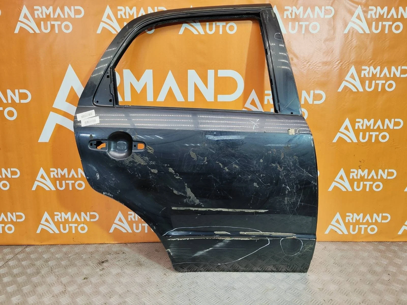Дверь Suzuki SX4 2006-2014 Classic