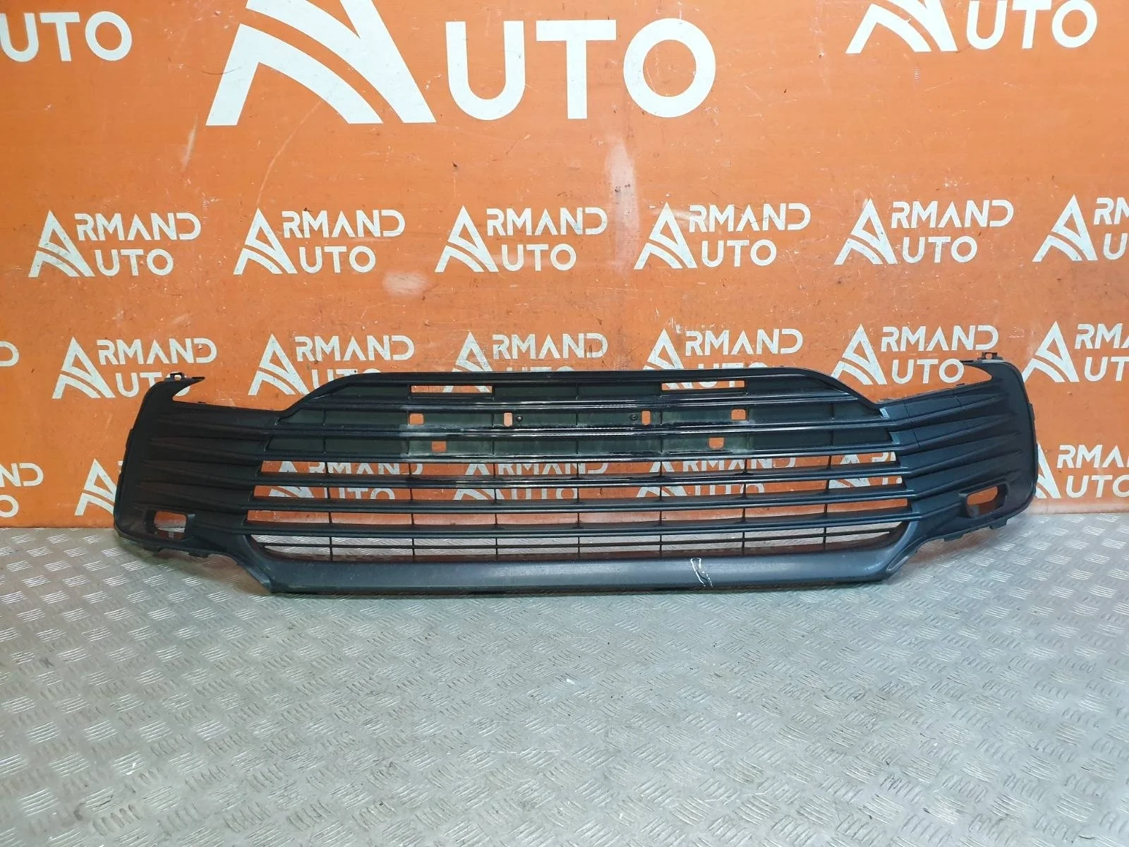 Решетка бампера Toyota Camry 2020-нв 8 XV70