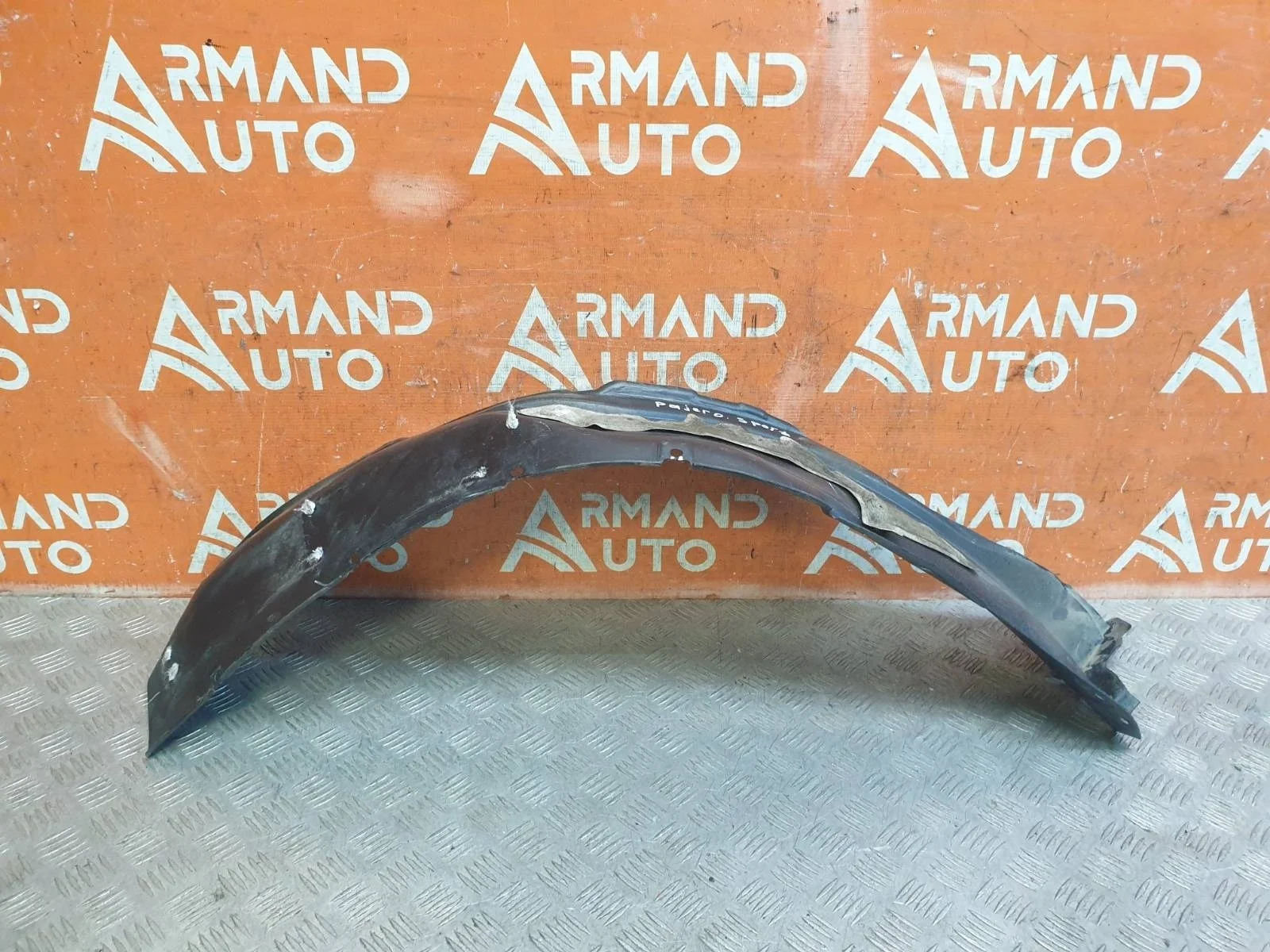 Подкрылок Mitsubishi Pajero Sport 2015-нв 3