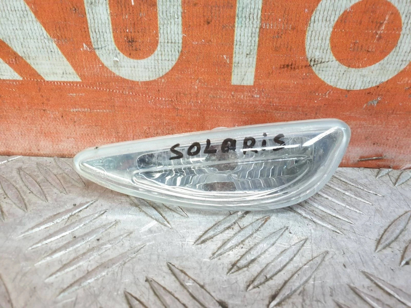 Повторитель поворота крыле Hyundai Solaris 2017-нв