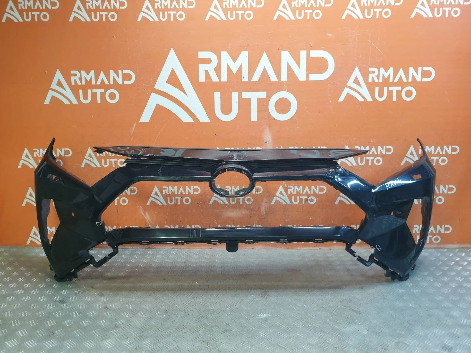 Бампер Toyota RAV4 2018-нв 5 XA50