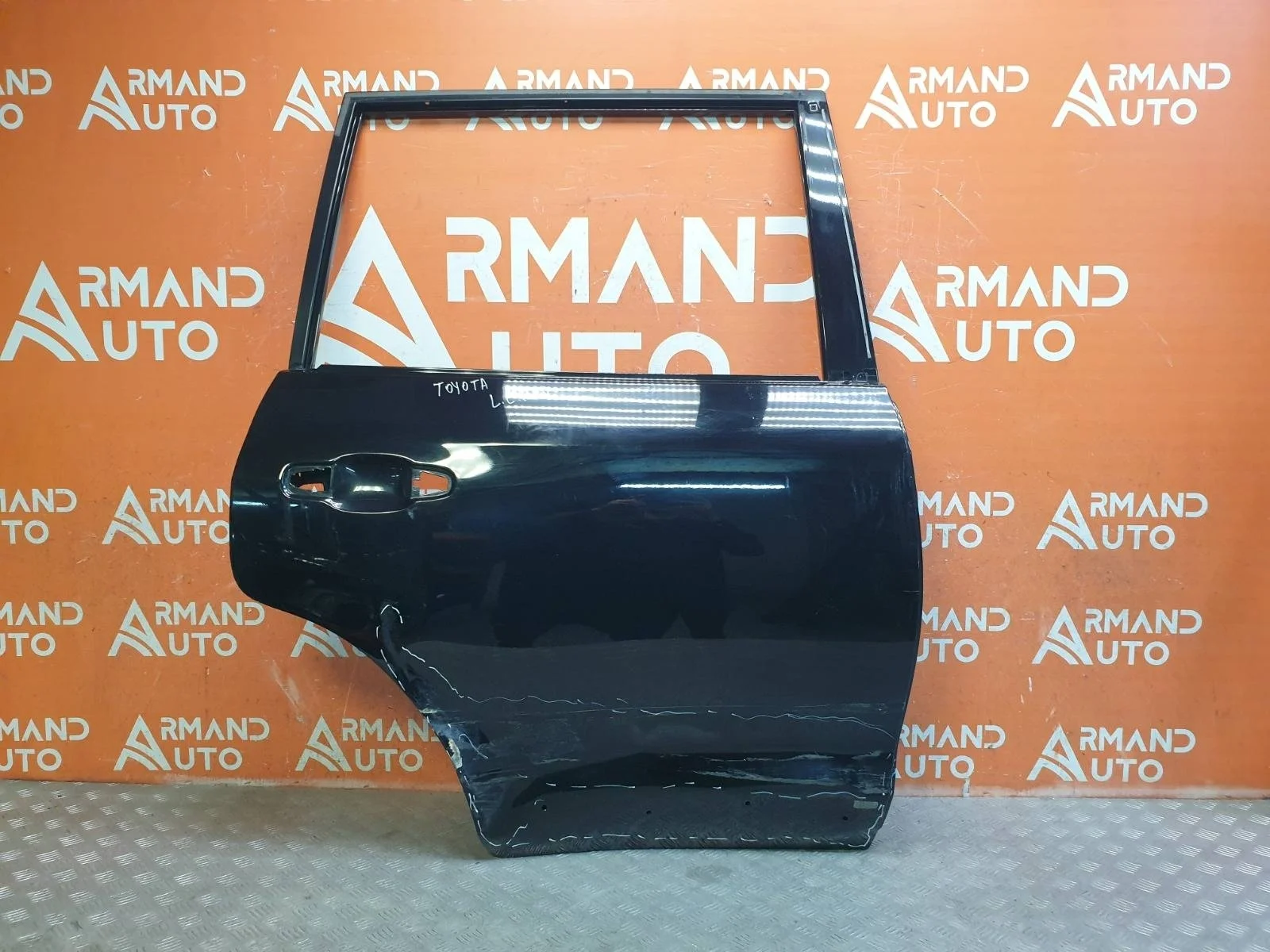 Дверь Toyota Land Cruiser 2015-2021 200