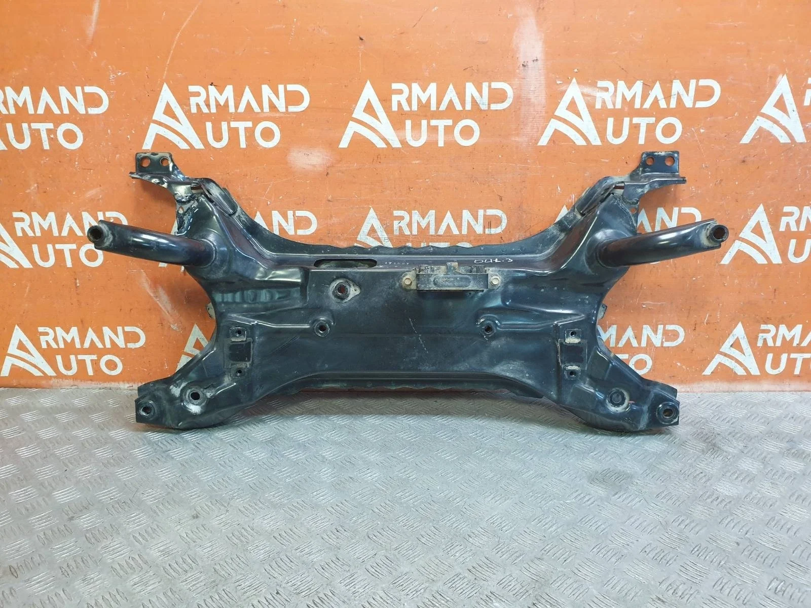 Подрамник MItsubishi Outlander 2012-нв 3