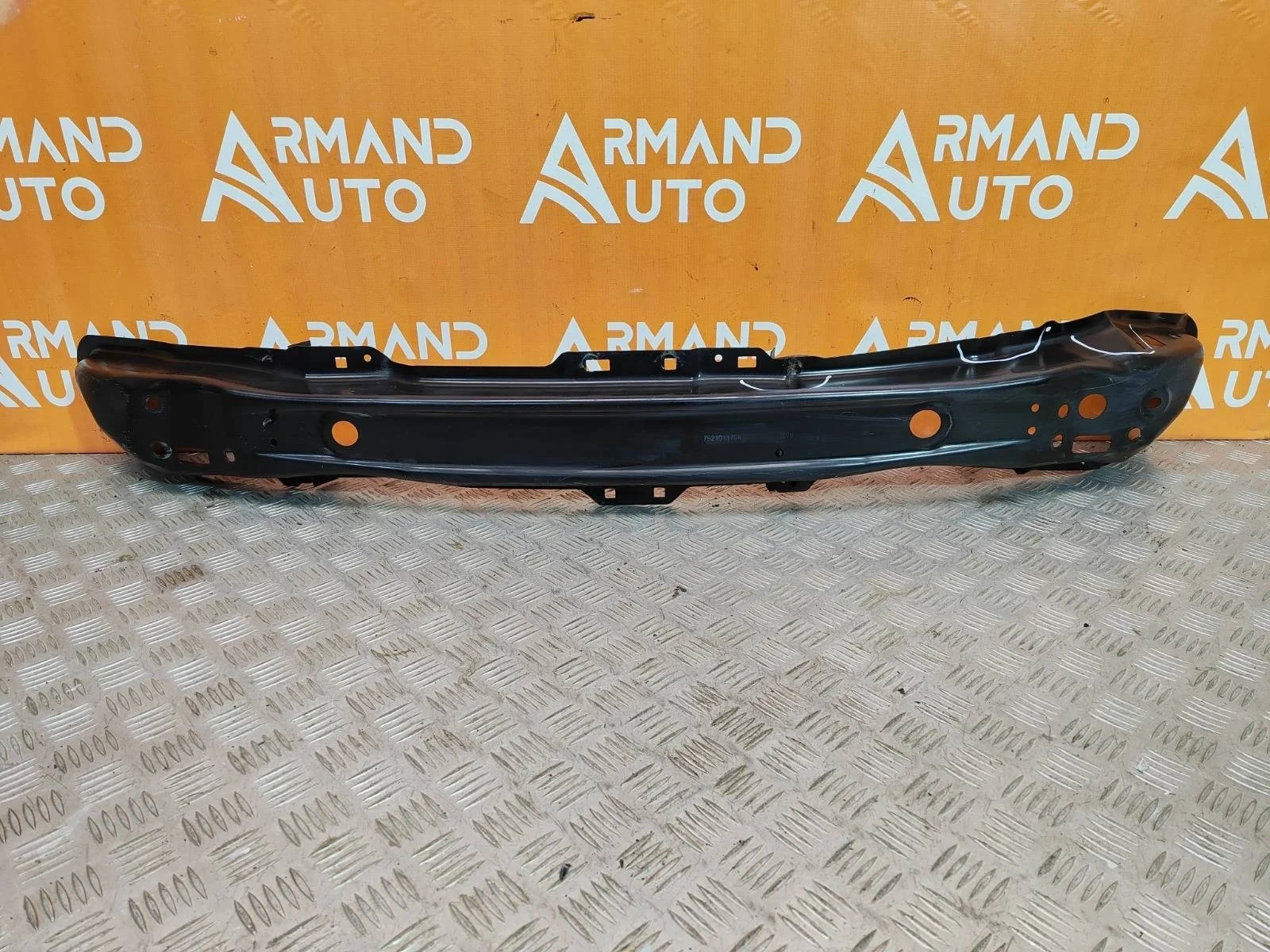 Усилитель бампера Renault Arkana 2019-нв