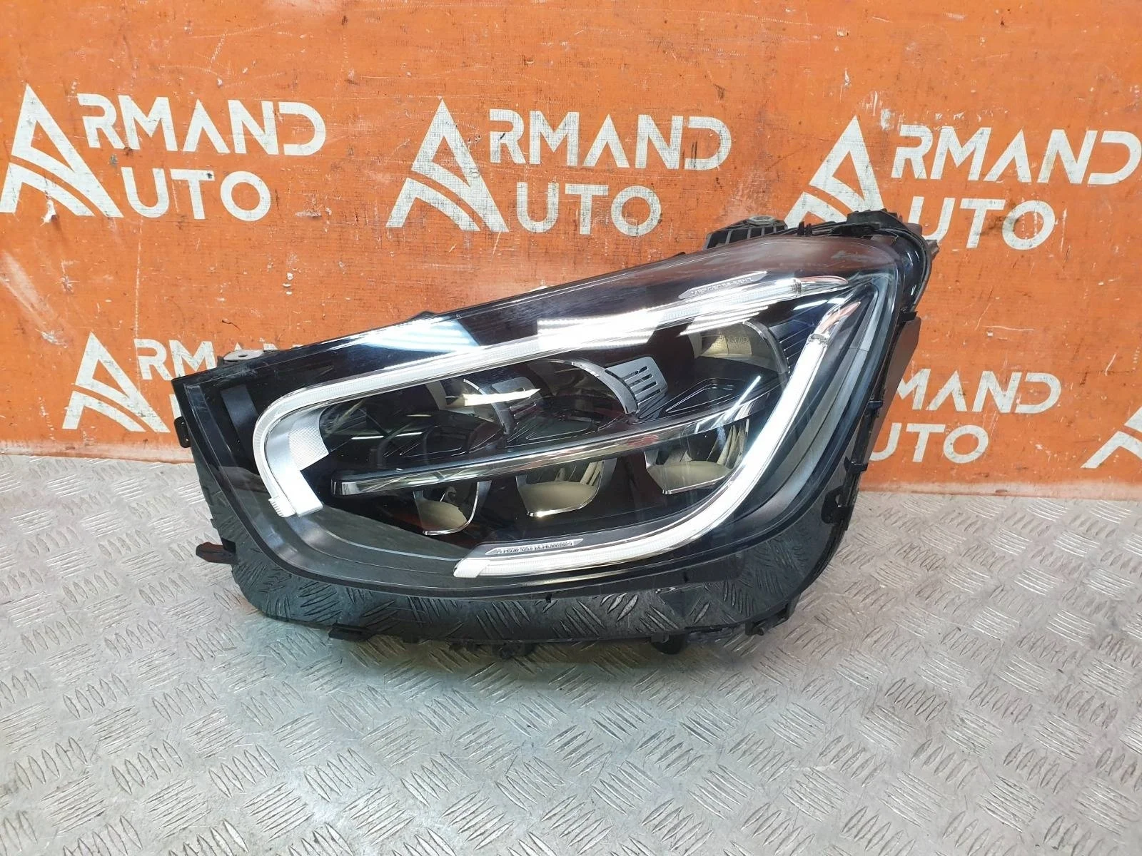 Фара MERCEDES GLC-Class 2019-нв X253