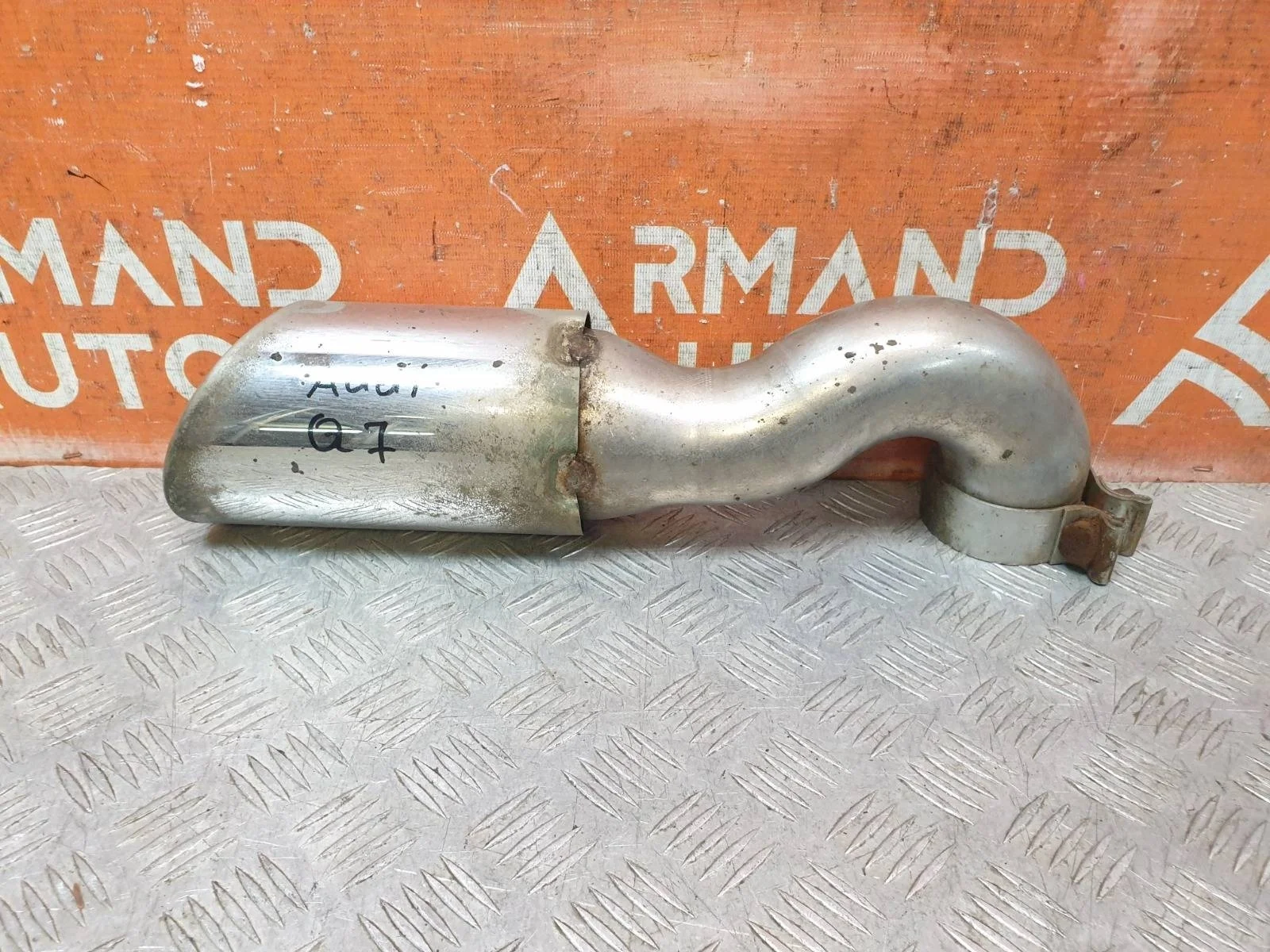 Насадка глушителя Audi Q7 2009-2015 4L