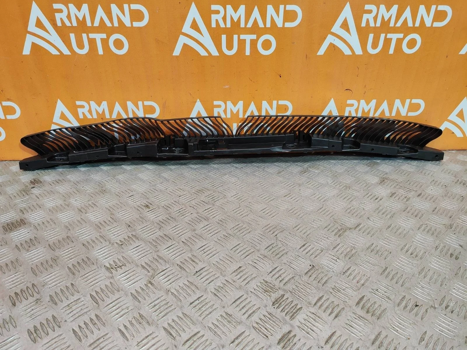 Кронштейн бампера Volkswagen Tiguan 2016-нв