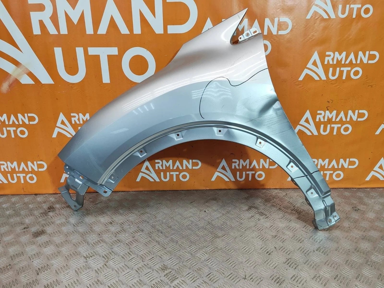 Крыло Mitsubishi Eclipse Cross 2017-2020