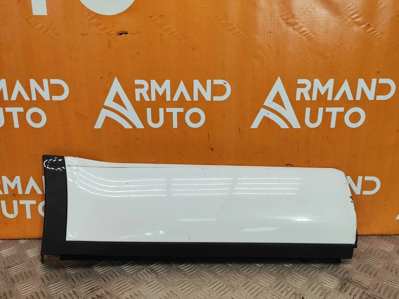 Молдинг двери Land Rover Range Evoque 2011-2018 L538