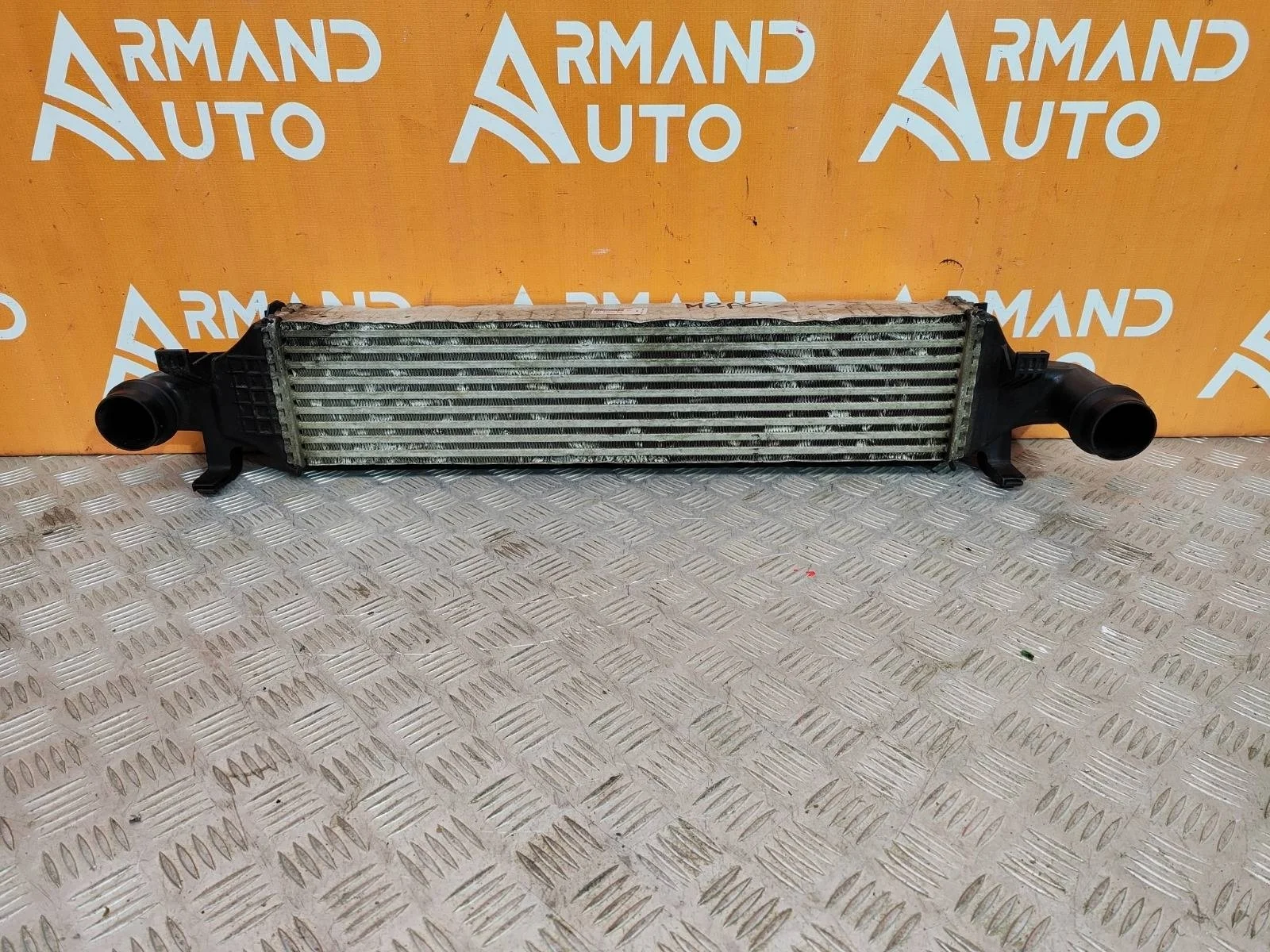 Интеркулер Mercedes GLA-Class 2013-2020 X156