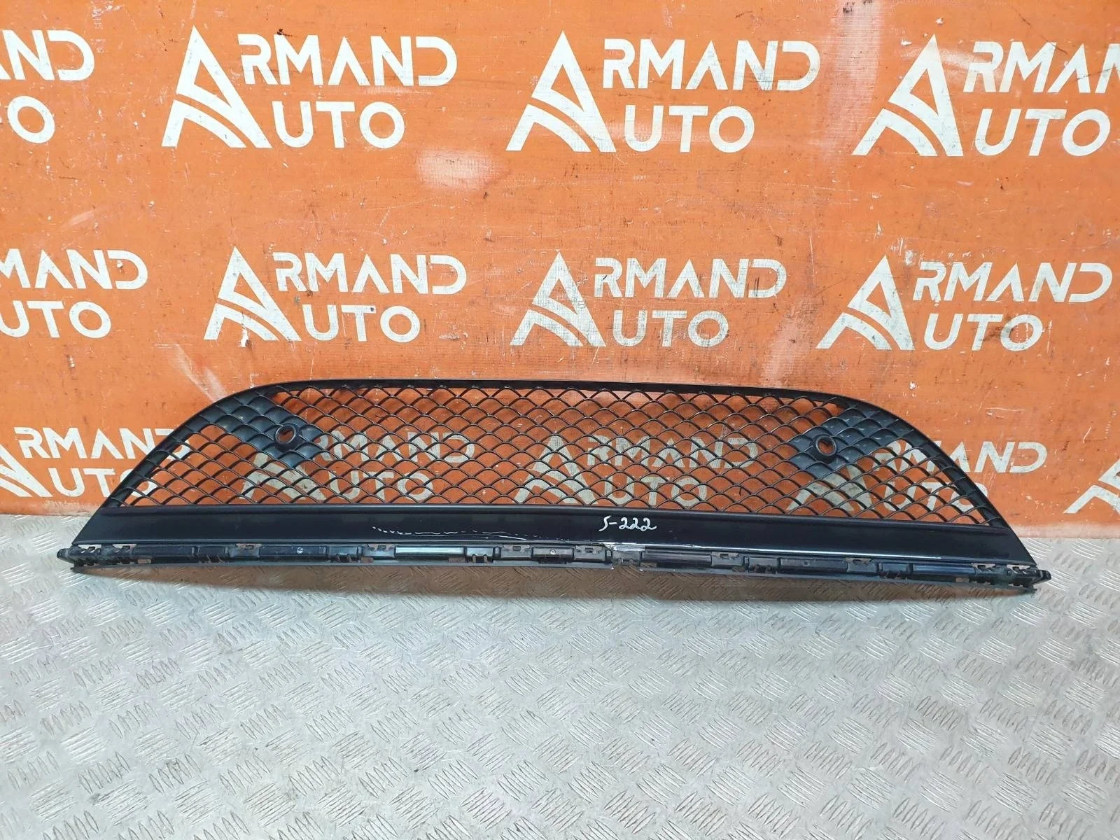 Решетка бампера Mercedes -Class 2017-2020 W222