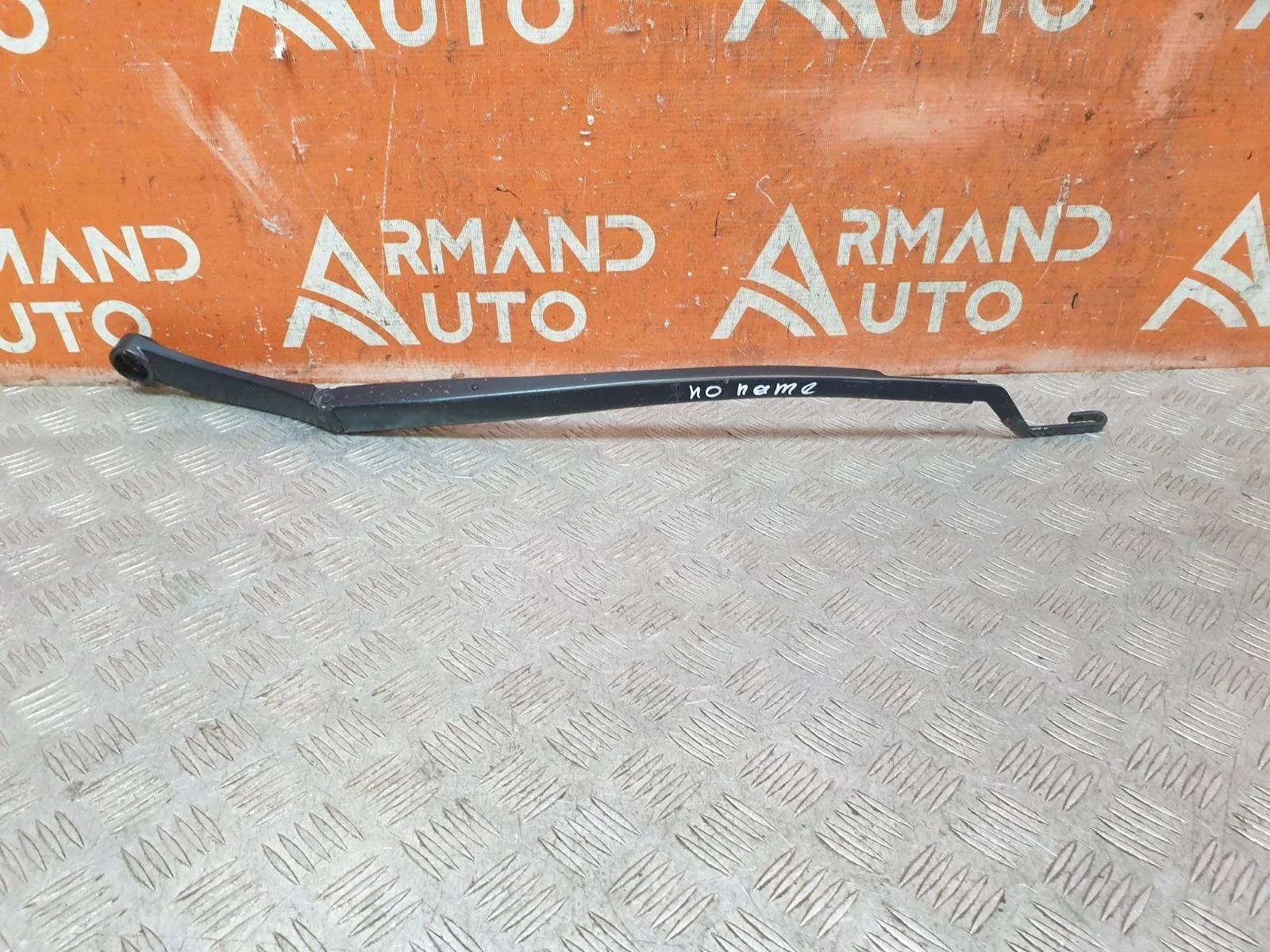 Поводок стеклоочистителя Hyundai Santa Fe 2012-2019 3 DM