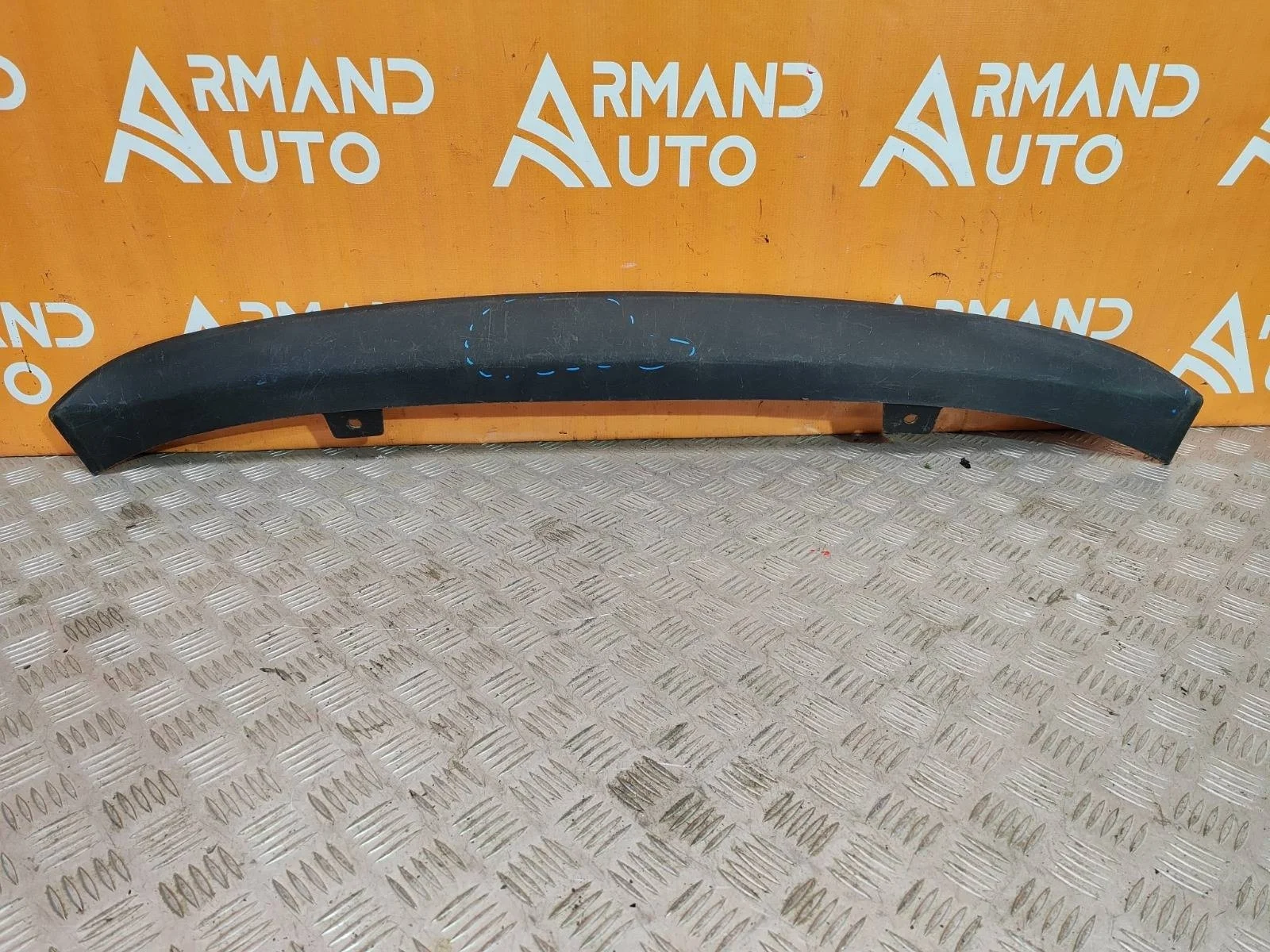 Накладка бампера Hyundai Solaris 2014-2017