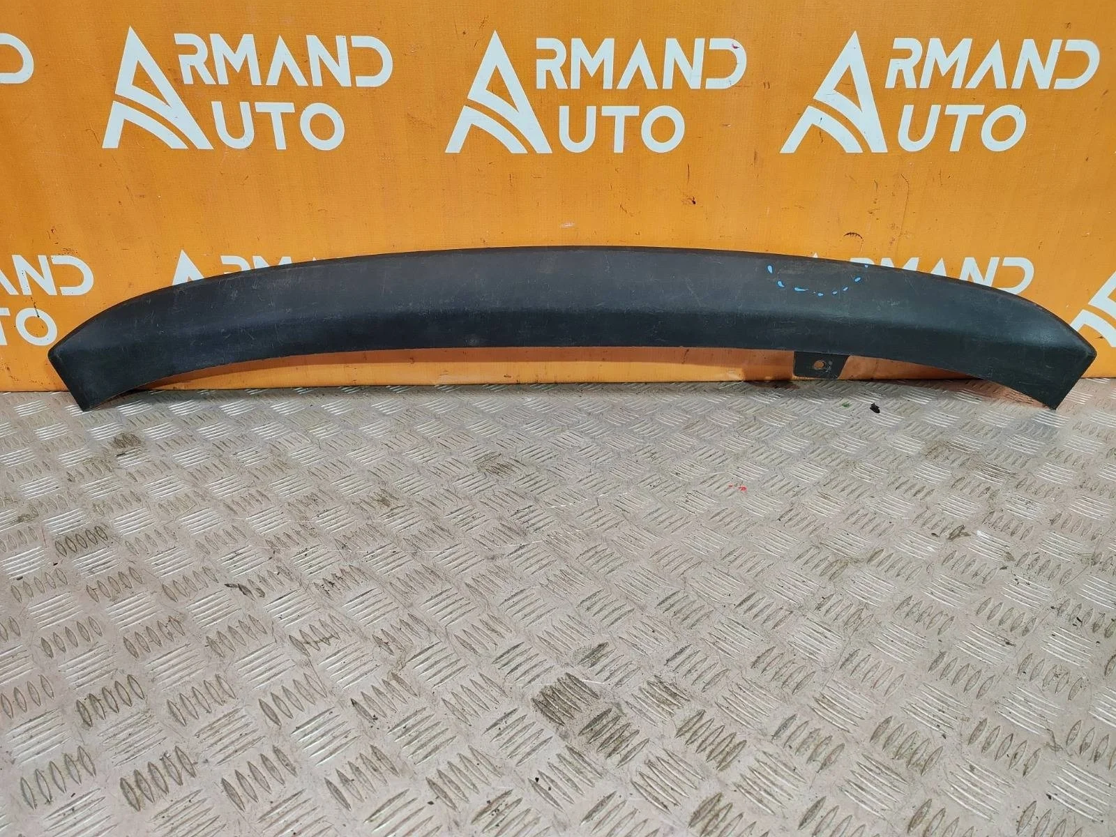 Накладка бампера Hyundai Solaris 2014-2017