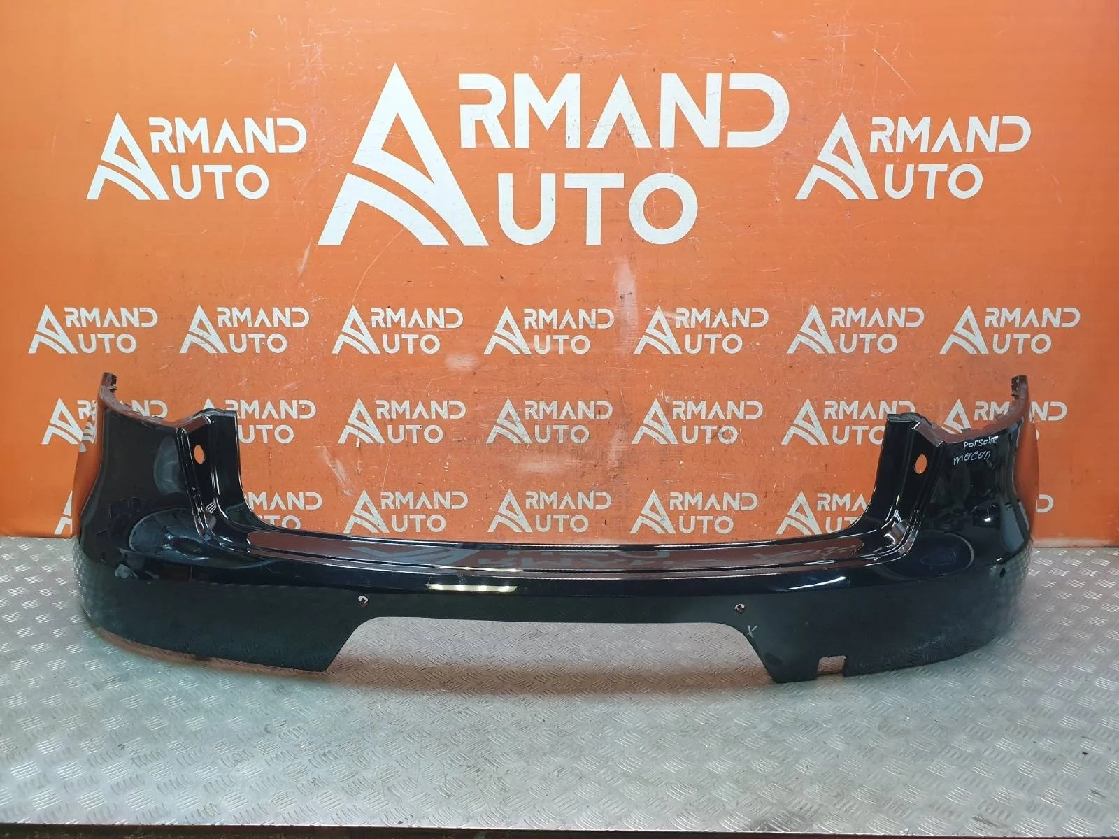 Бампер Porsche Macan 2014-2021 95b