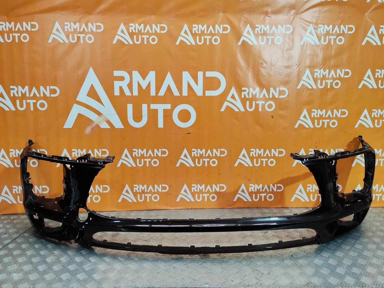 Бампер Porsche Macan 2014-2019 95b