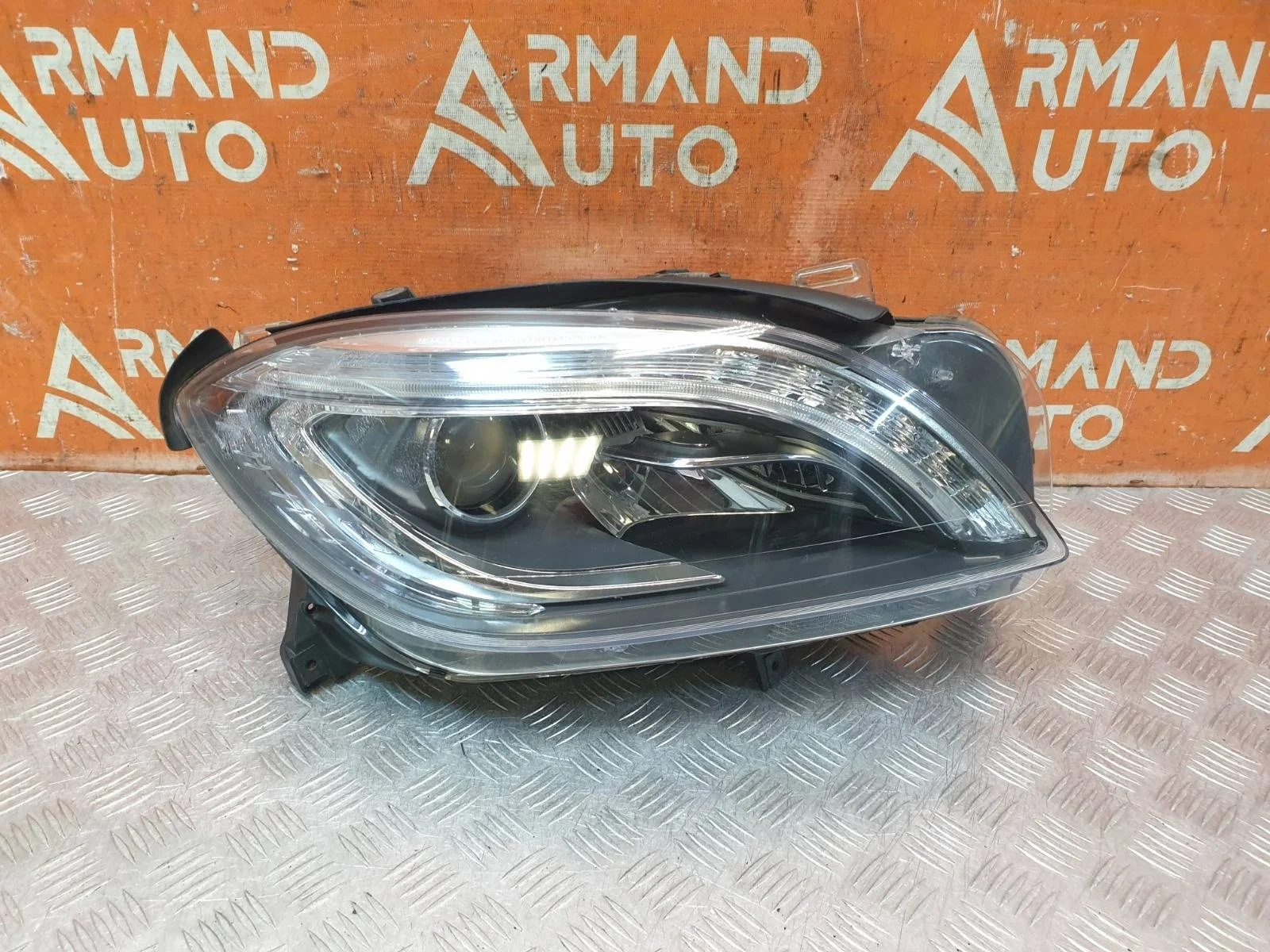 Фара Mercedes ML GLE-Class 2011-2015 W166