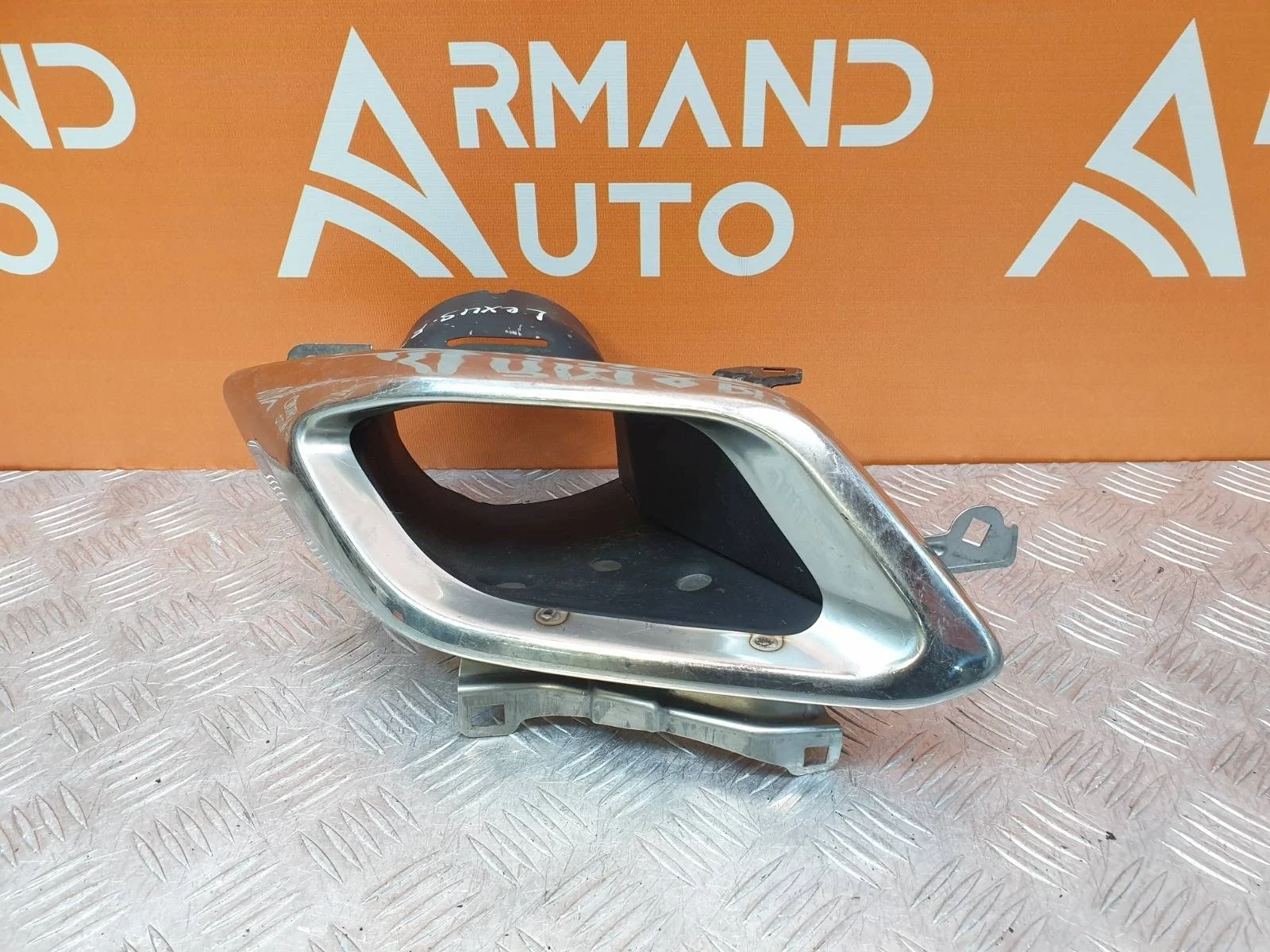 Насадка глушителя Lexus RX 2015-2019 4