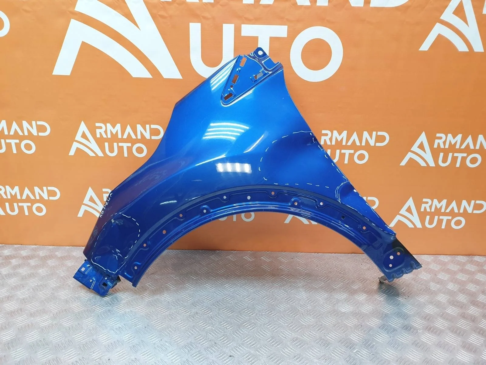 Крыло Renault Kaptur 2016-нв