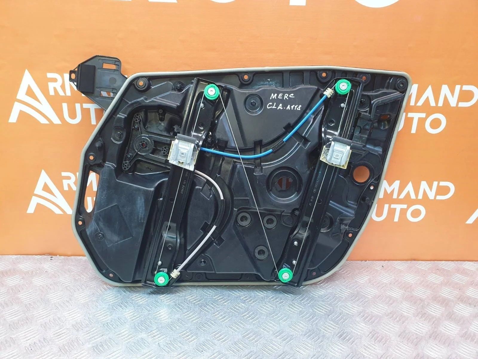 Стеклоподъемник Mercedes -Class 2016-нв W213, S213