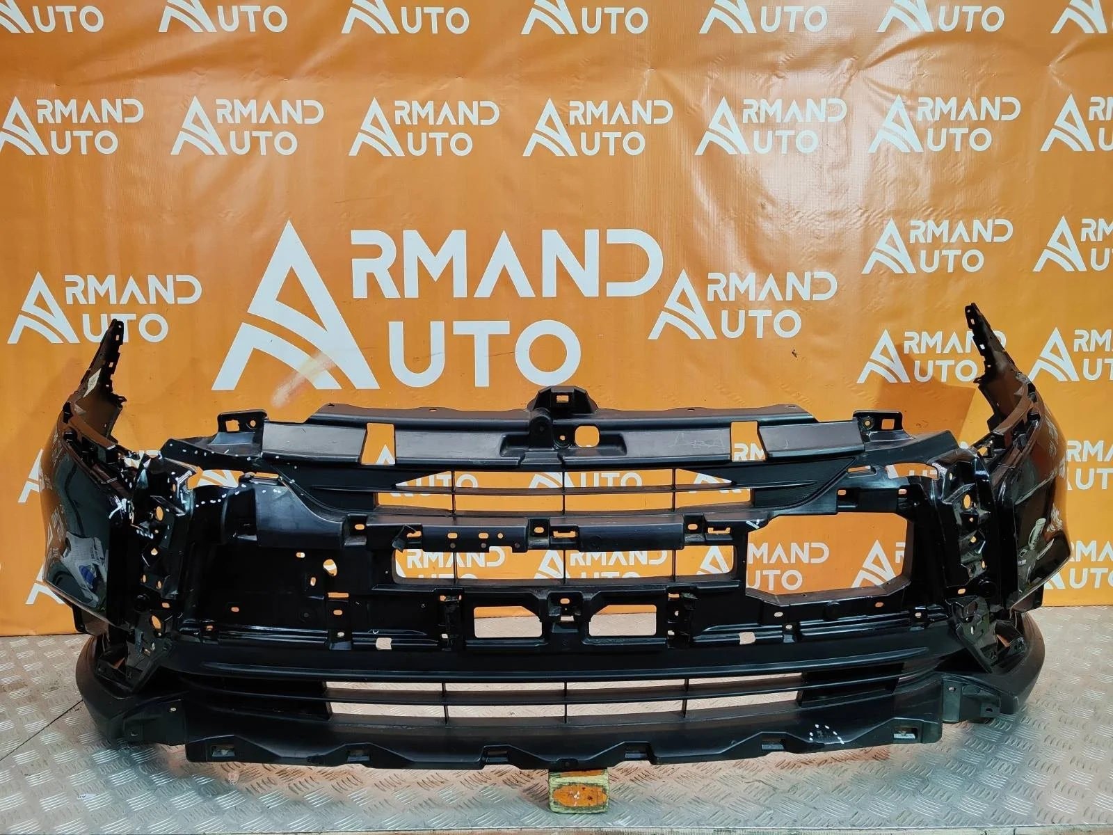 Бампер MItsubishi Outlander 2015-2018 3