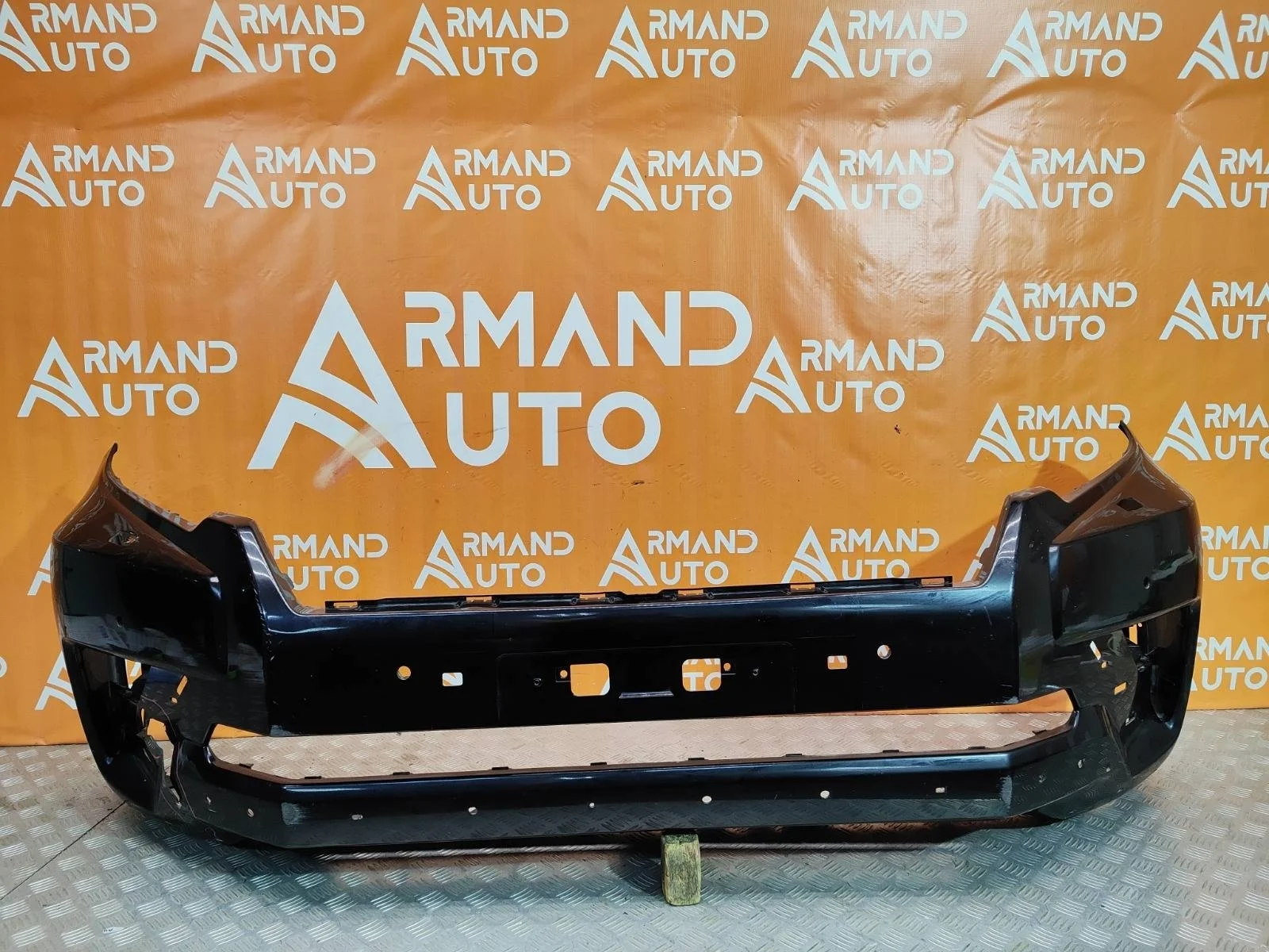 Бампер Toyota Land Cruiser Prado 2020-нв 150