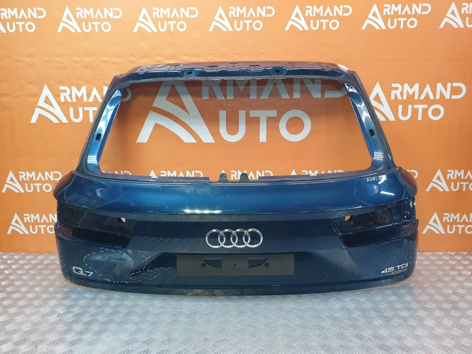 Дверь багажника Audi Q7 2015-2020 4M