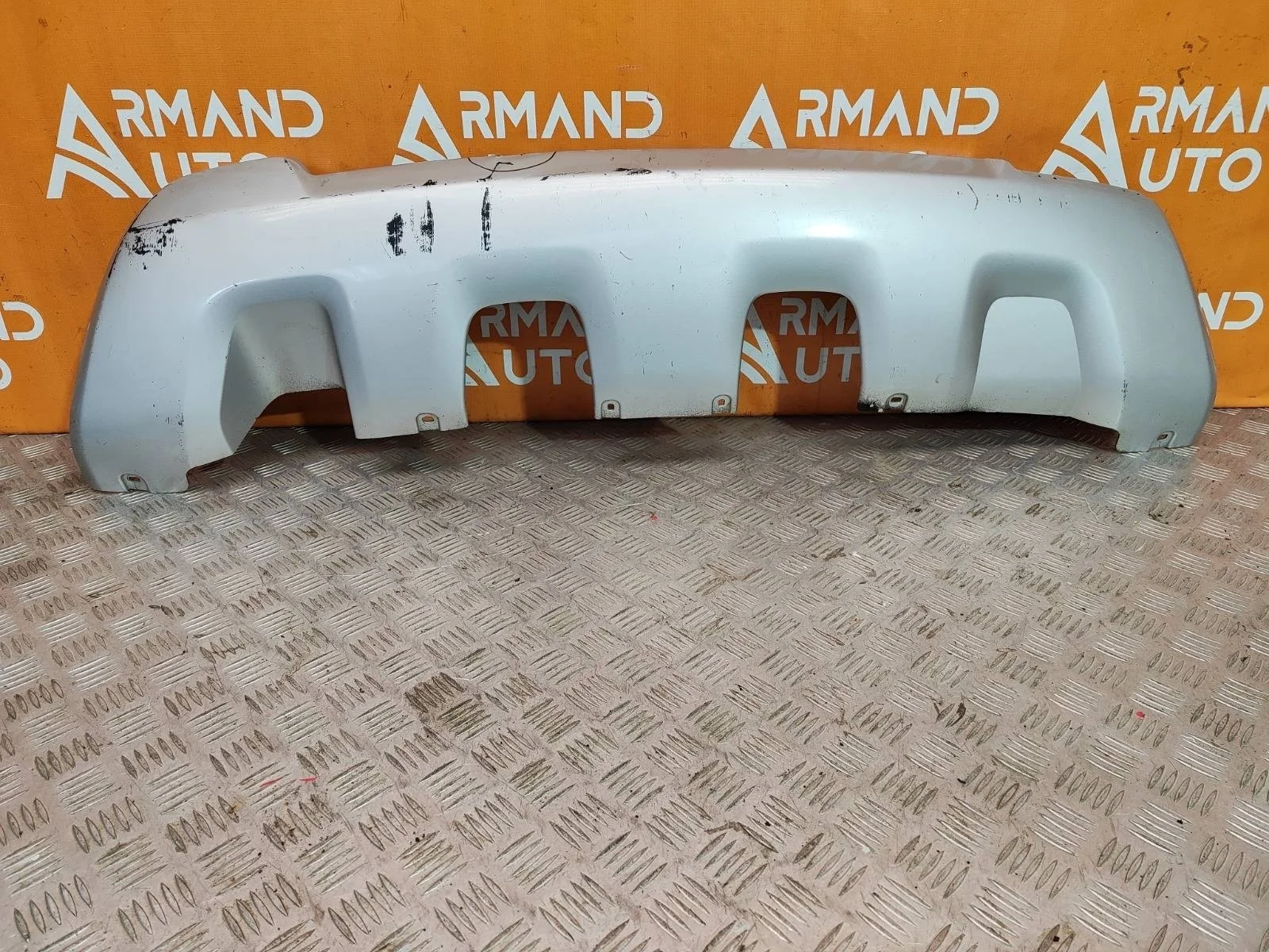 Накладка бампера Renault Duster 2015-2021