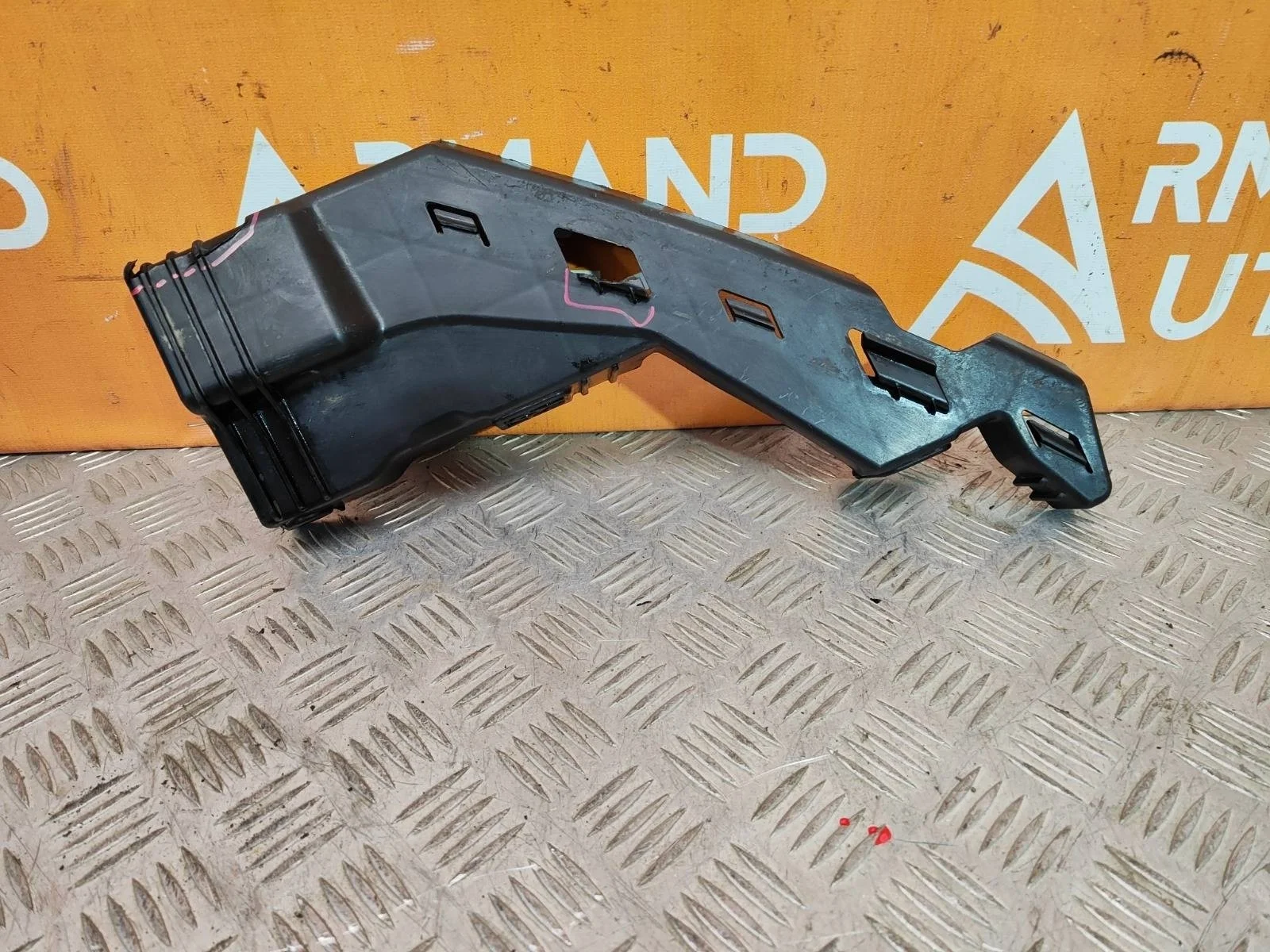 Кронштейн бампера Hyundai Tucson 2015-2021 3