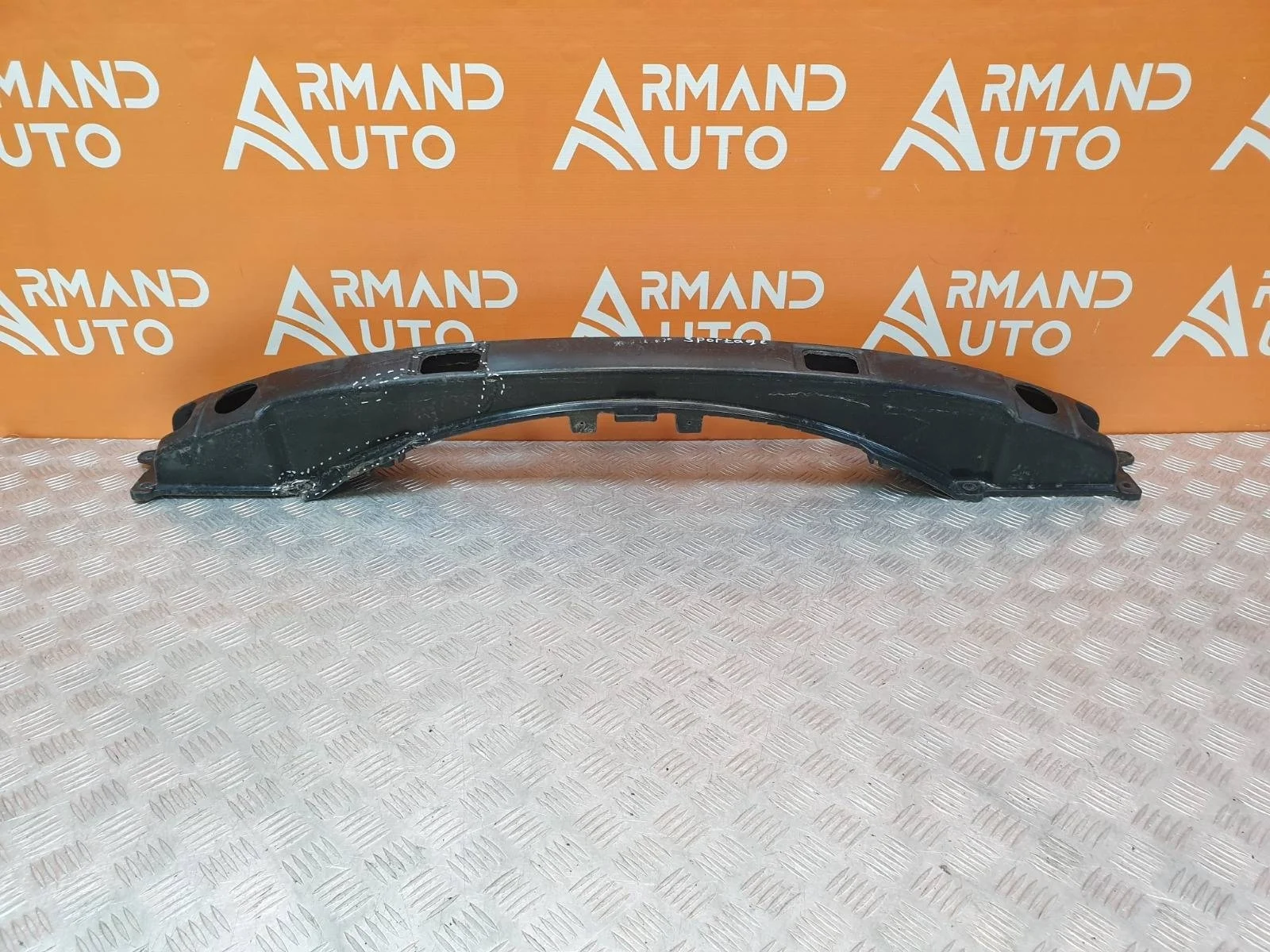 Усилитель бампера Kia Sportage 2010-2016 3 SL