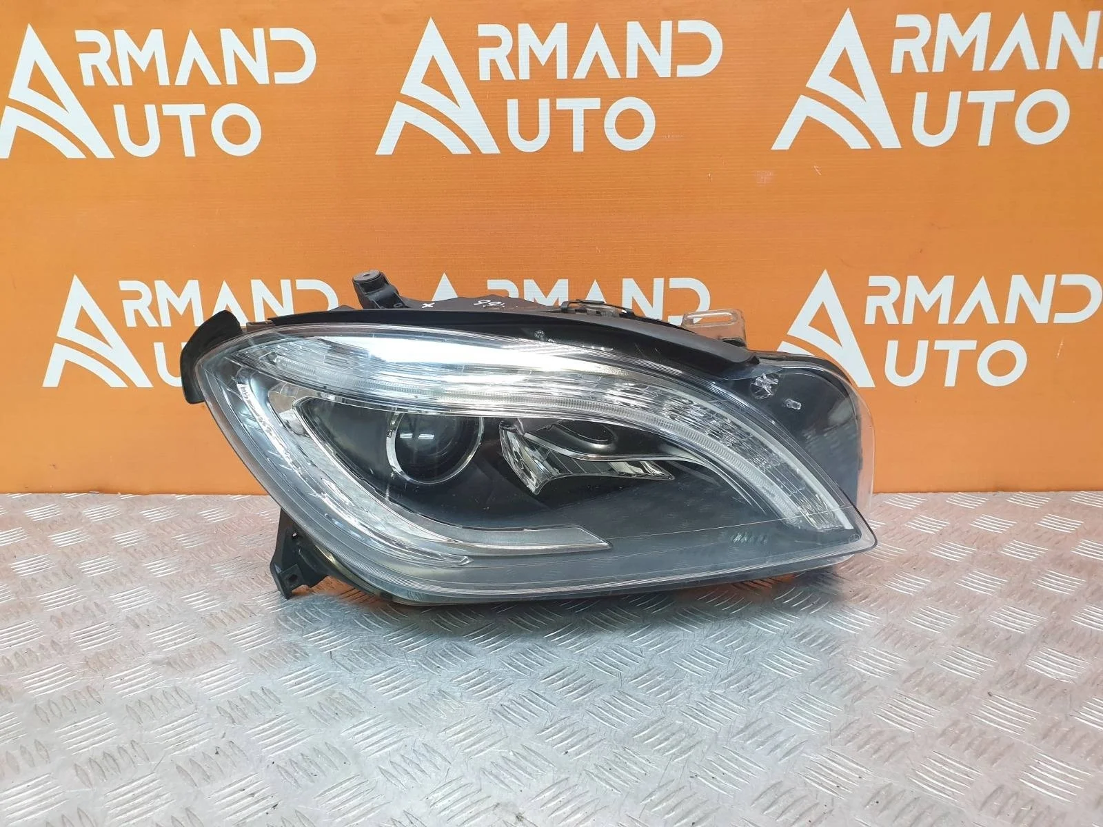 Фара Mercedes ML GLE-Class 2011-2015 W166