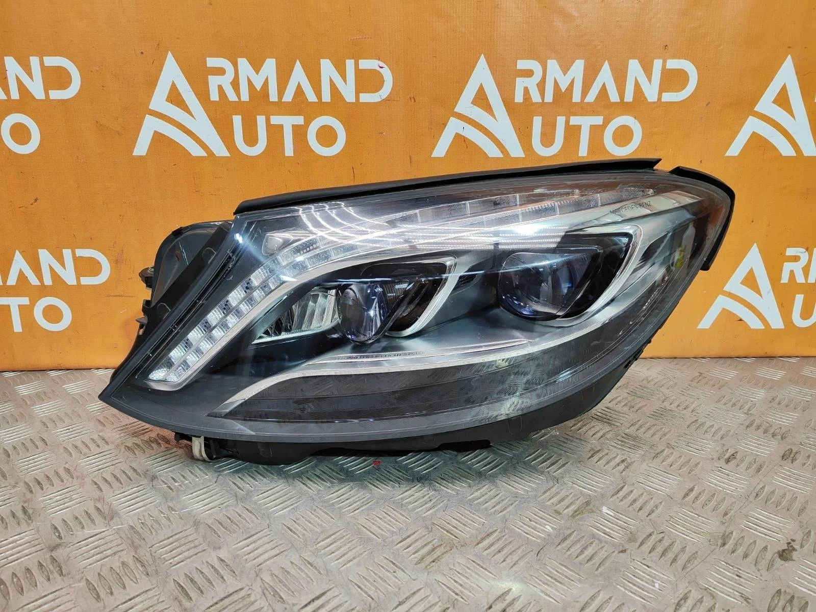 Фара Mercedes -Class 2013-2017 W222