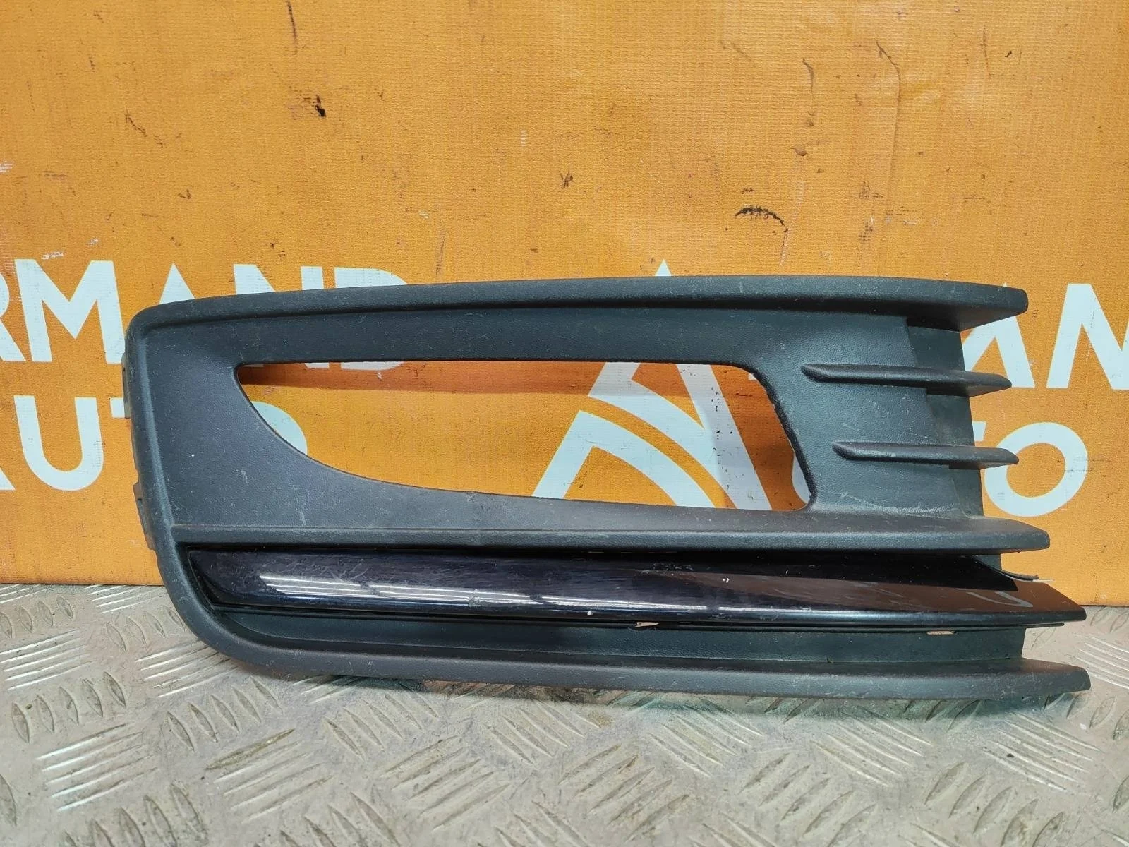 Окантовка птф Volkswagen Polo 2014-2020 5