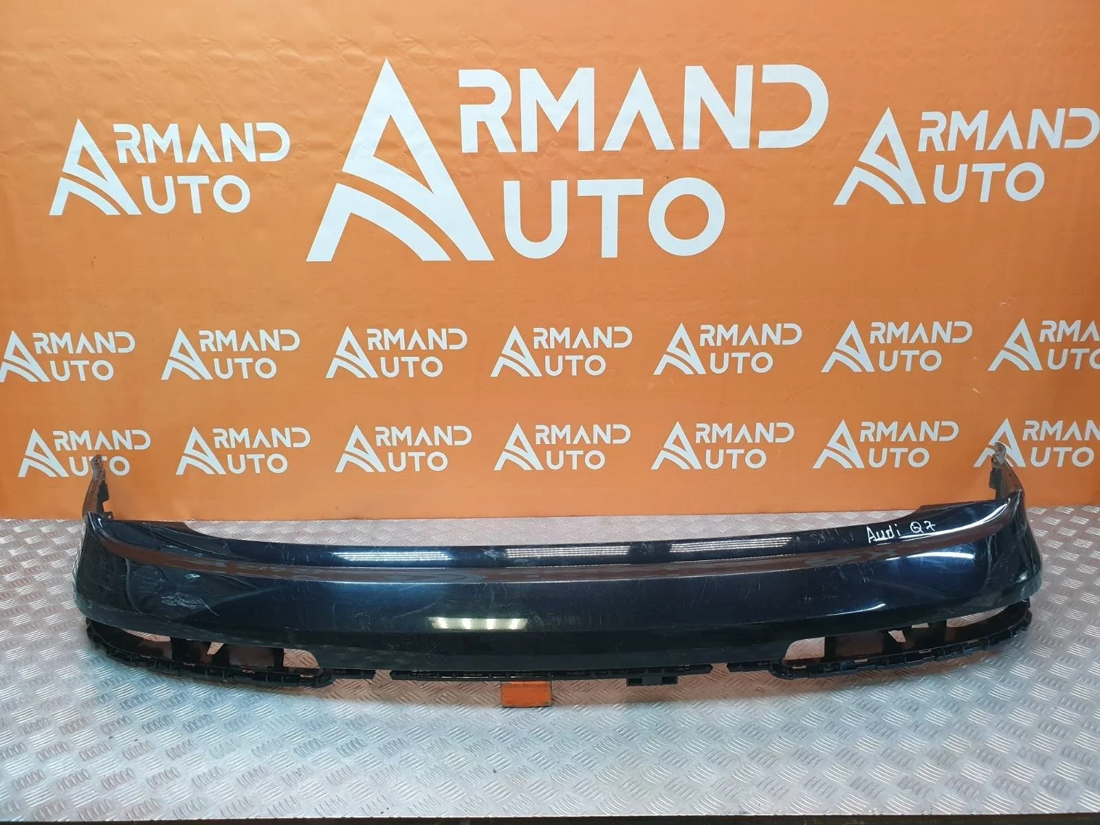 Бампер Audi Q7 2009-2015 4L