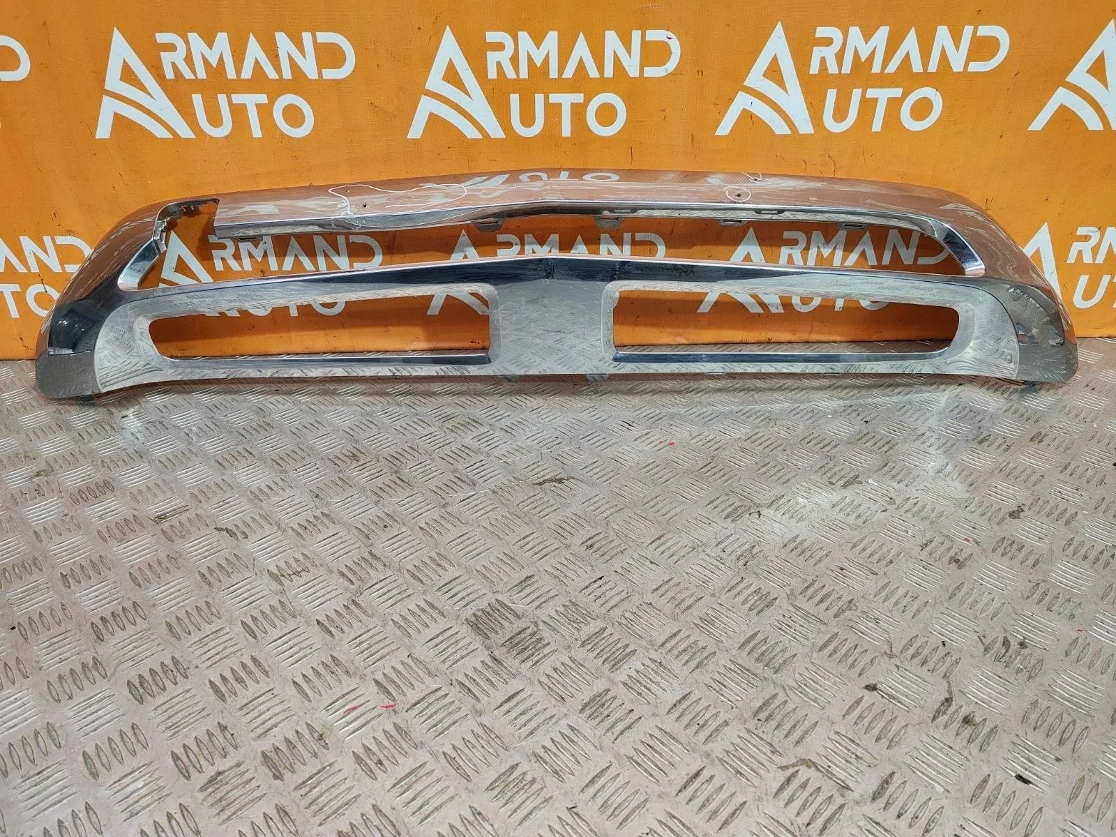 Накладка бампера Mercedes GL GLS-Class 2015-2019 X166