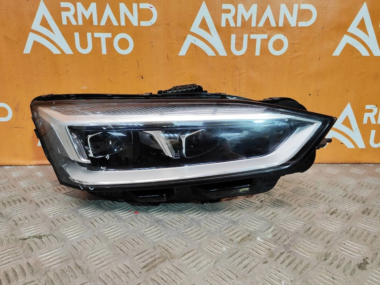 Фара Audi A5 2016-нв F5