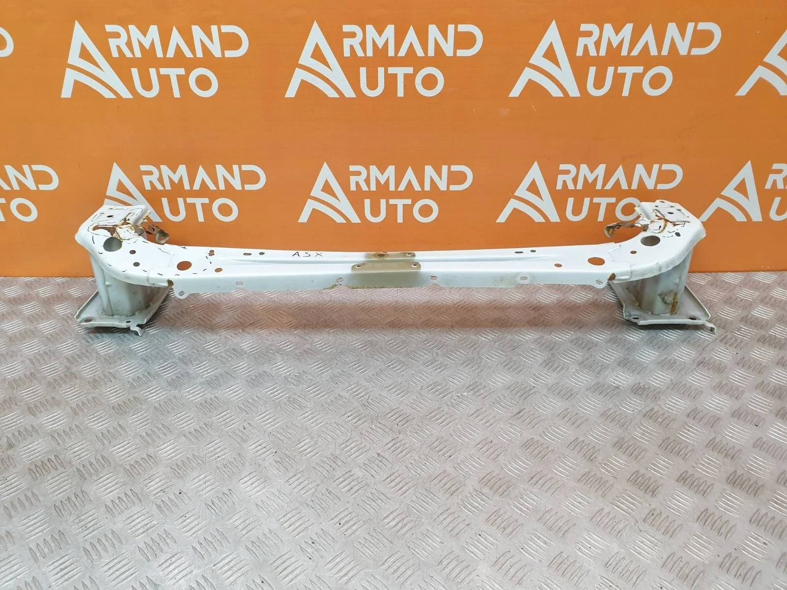 Усилитель бампера нижний Mitsubishi ASX 2010-2020 GA0