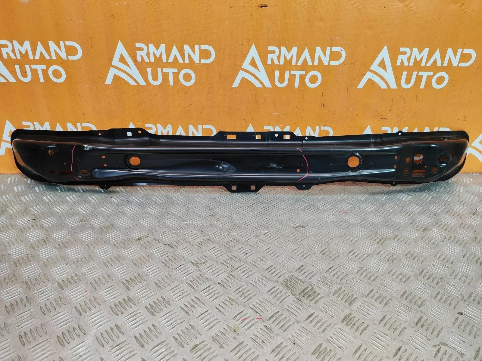 Усилитель бампера Renault Arkana 2019-нв