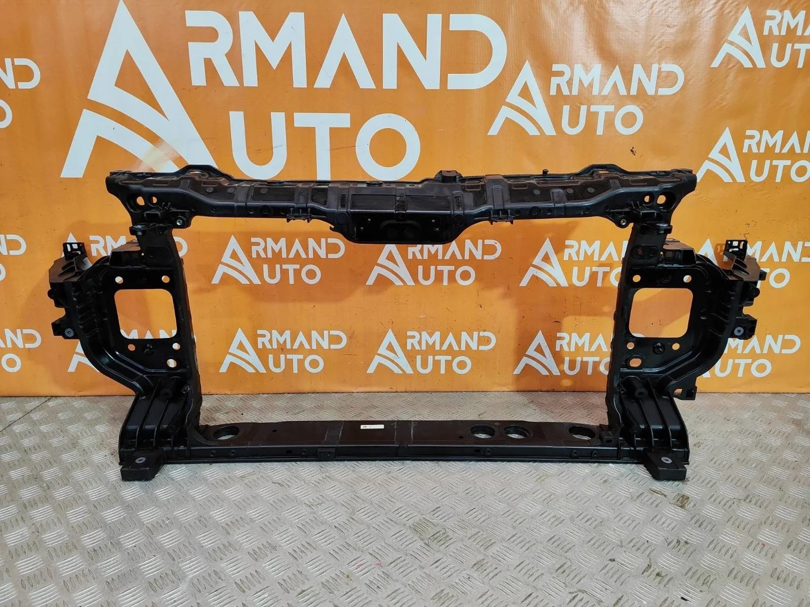 Панель передняя (суппорт радиатора) Kia K5 2020-нв 3