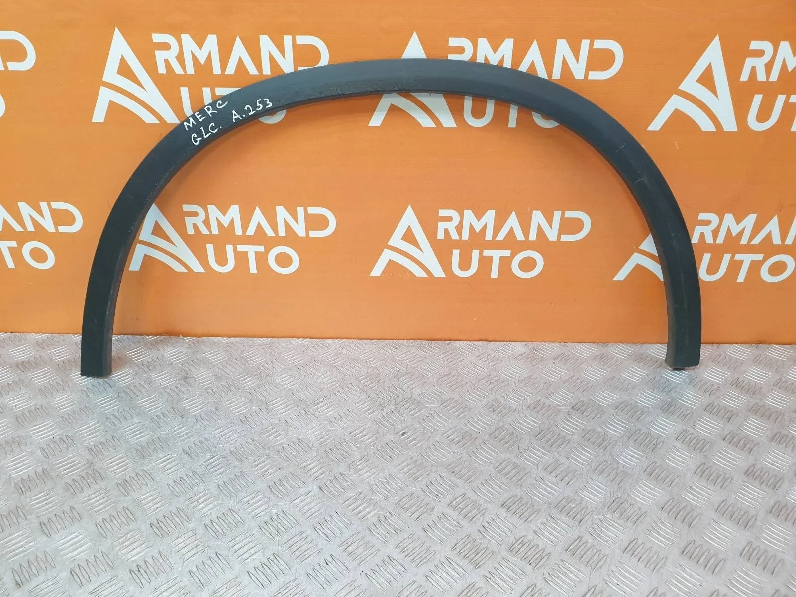 Расширитель крыла Mercedes GLC-Class 2015-нв X253