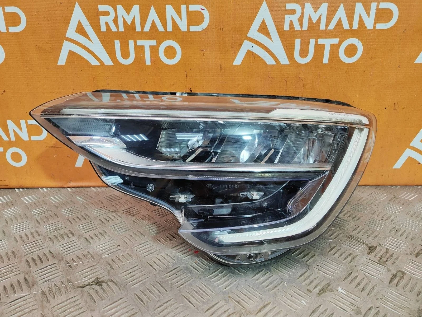 Фара Renault Arkana 2019-нв