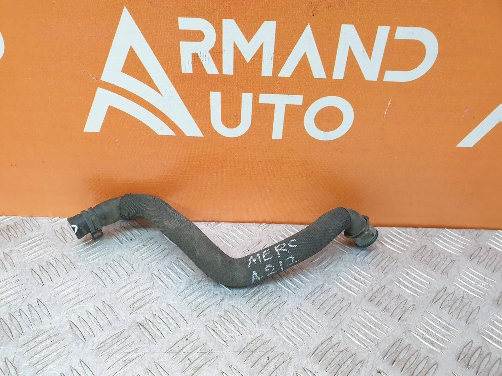 Патрубок радиатора Mercedes -Class 2009-2016 W212, S212