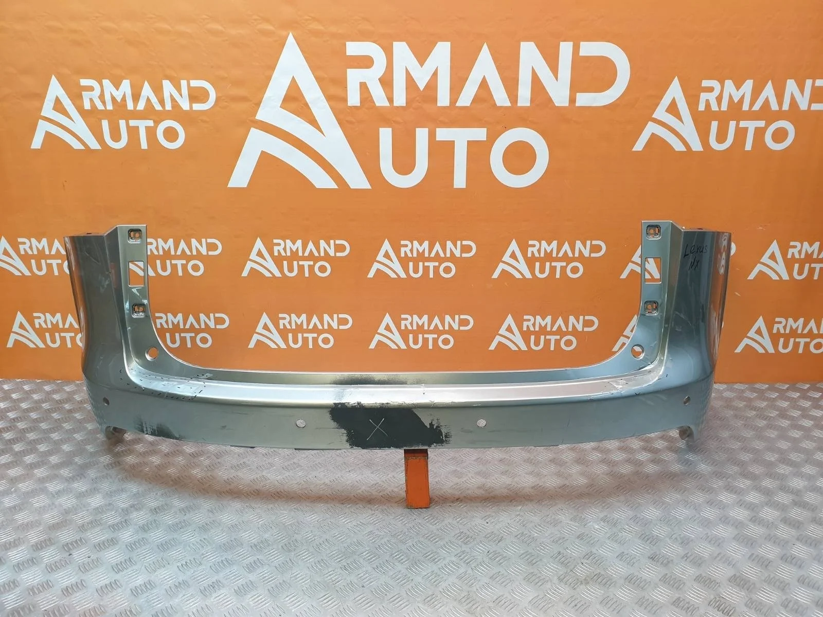 Бампер Lexus NX 2014-2021