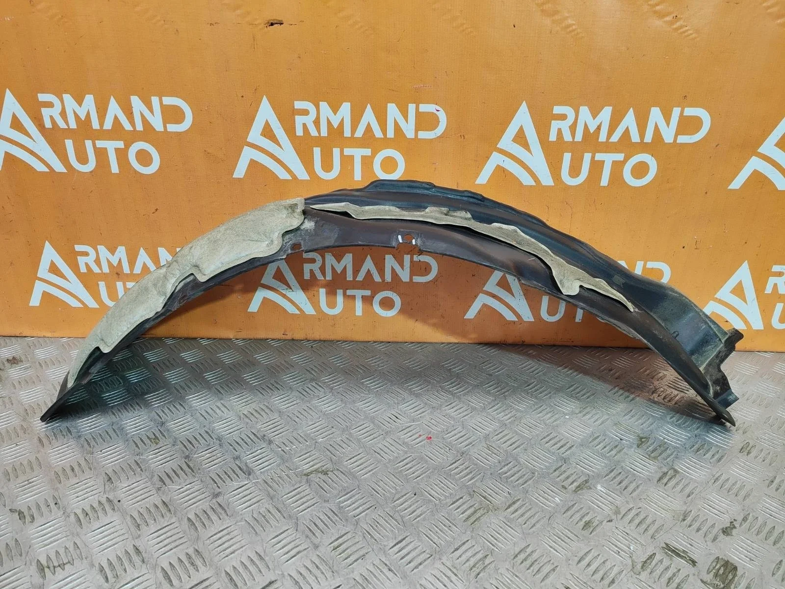 Подкрылок Mitsubishi Pajero Sport 2015-нв 3