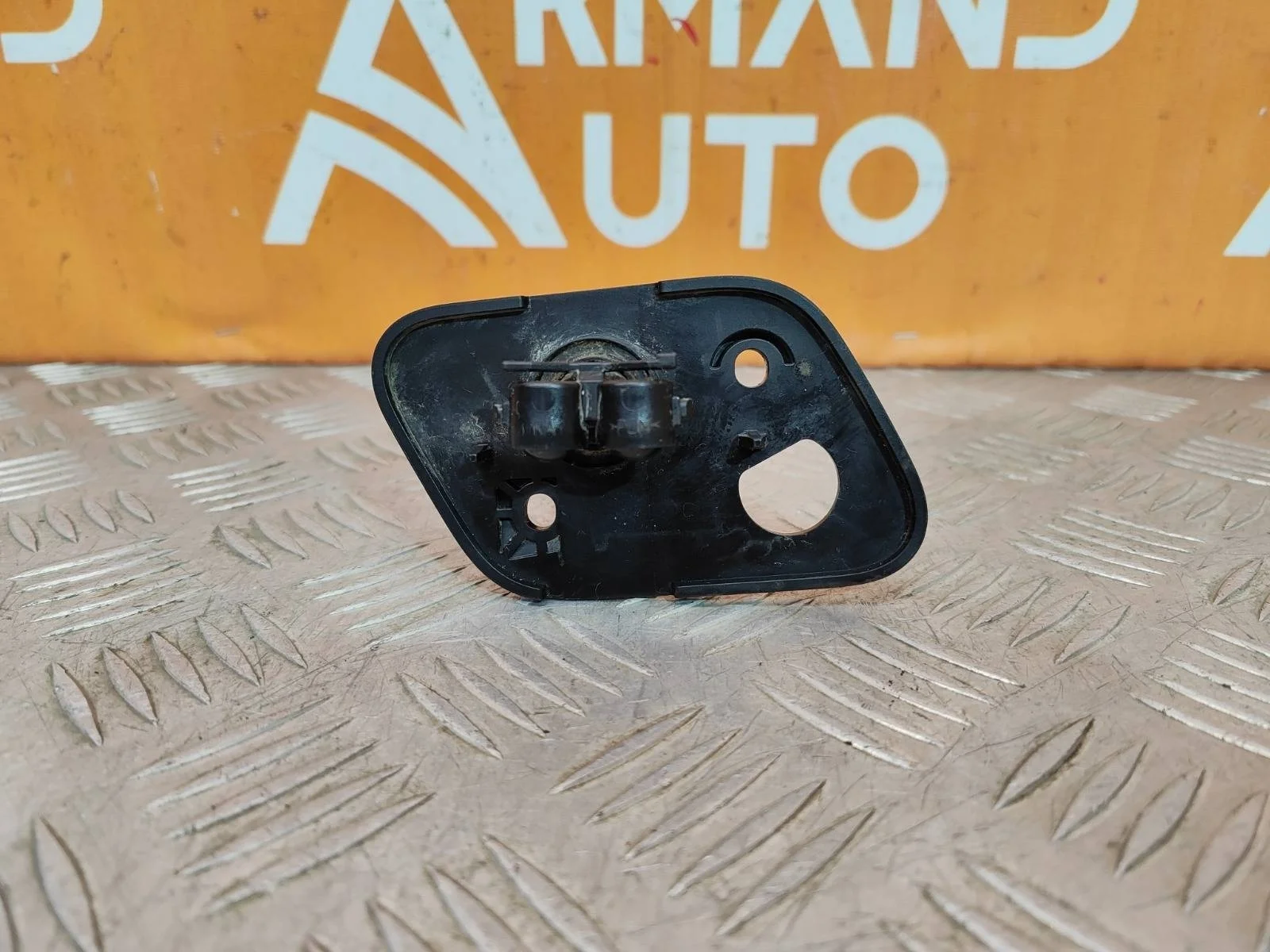 Форсунка фароомывателя Audi Q7 2015-нв 4M