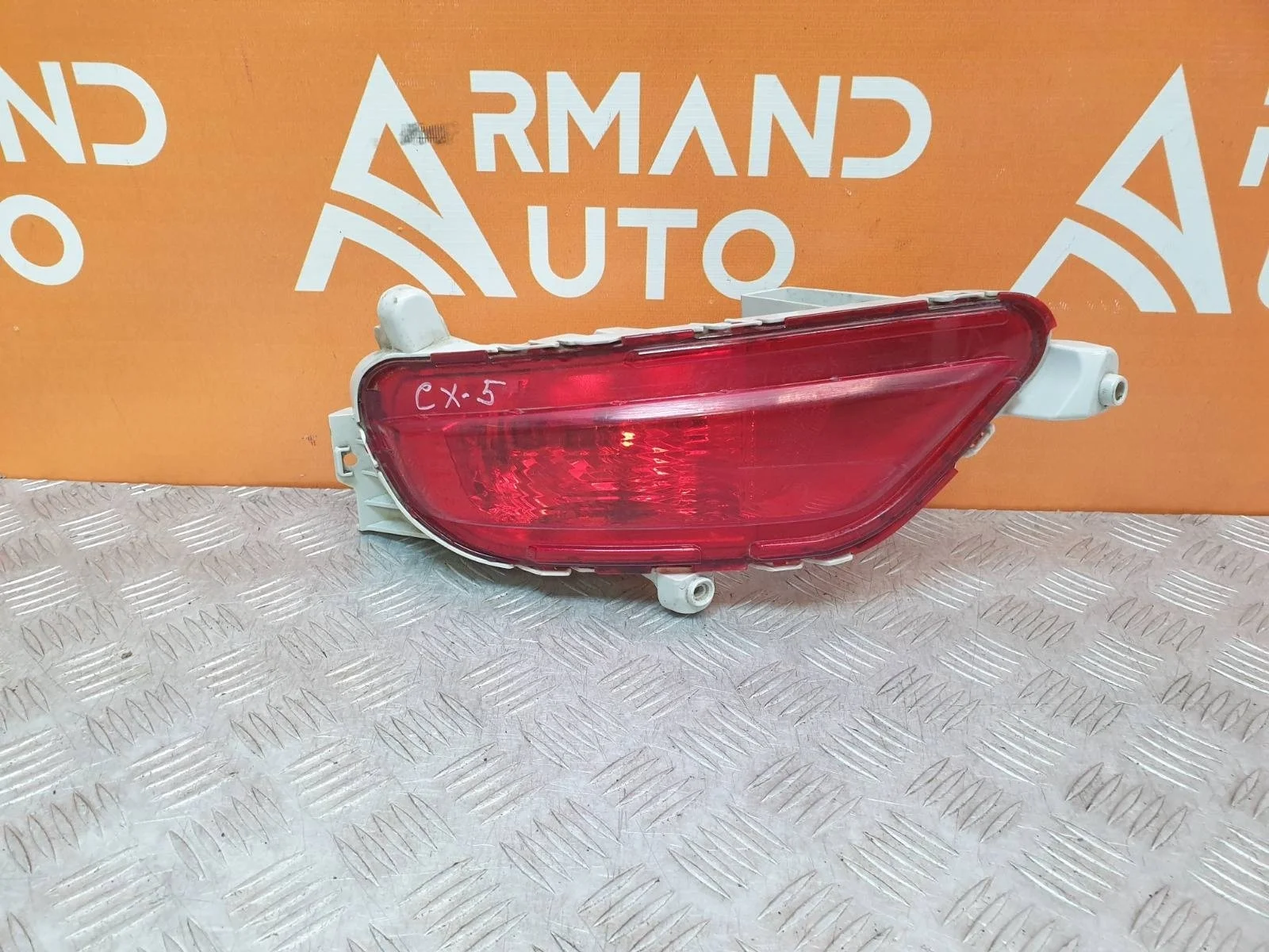Фонарь противотуманный Mazda CX-5 2017-нв