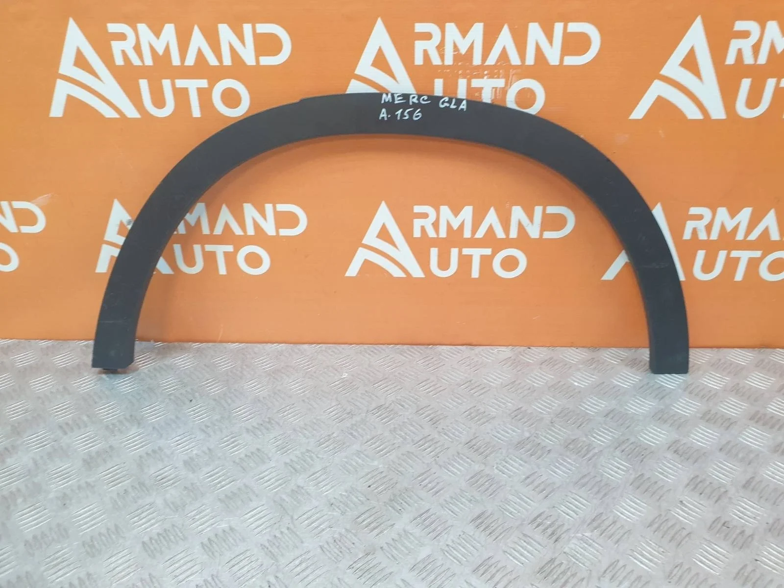 Расширитель крыла Mercedes GLA-Class 2013-2020 X156