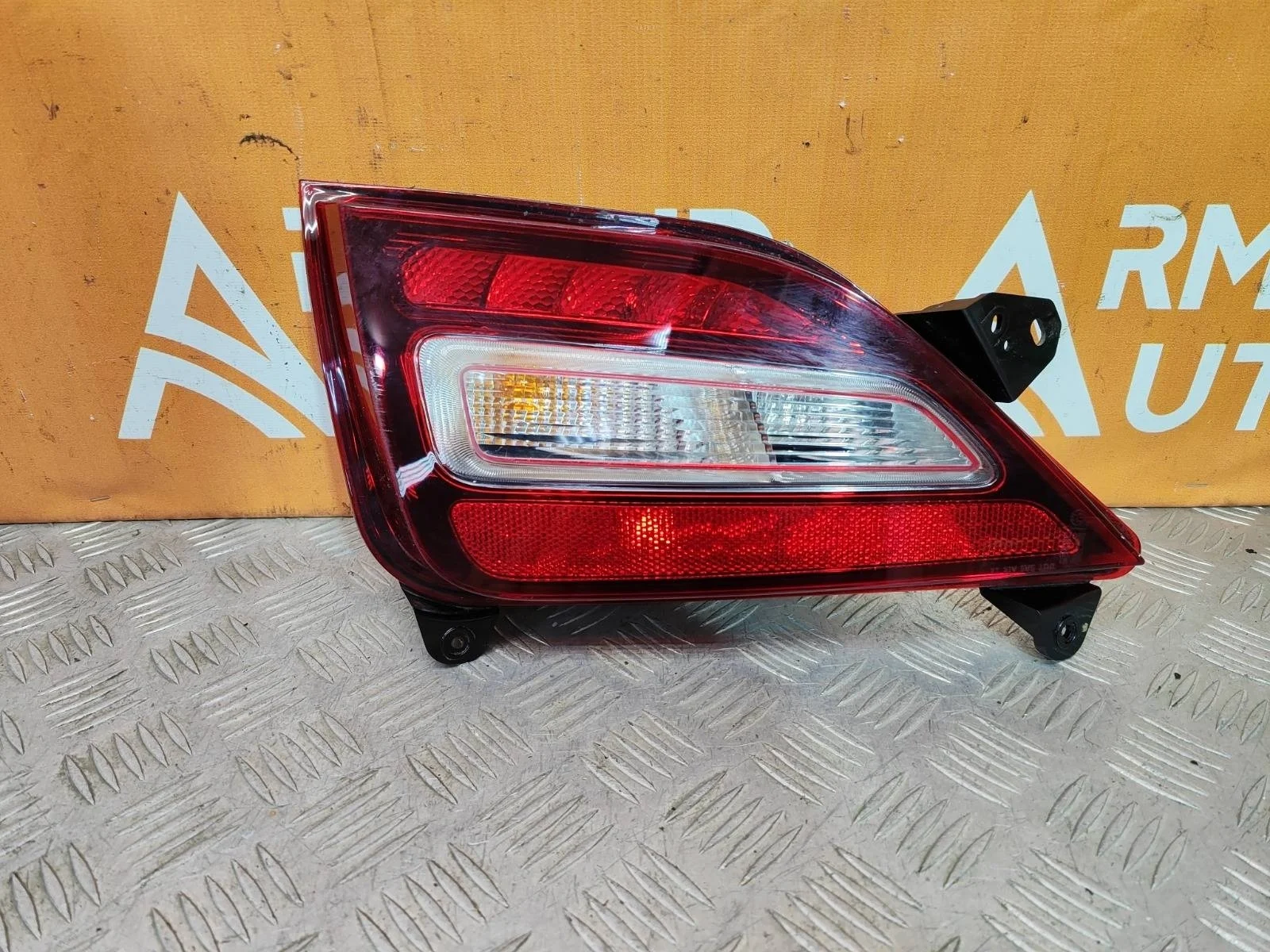 Фонарь противотуманный Hyundai Santa Fe 2018-2021 4 TM