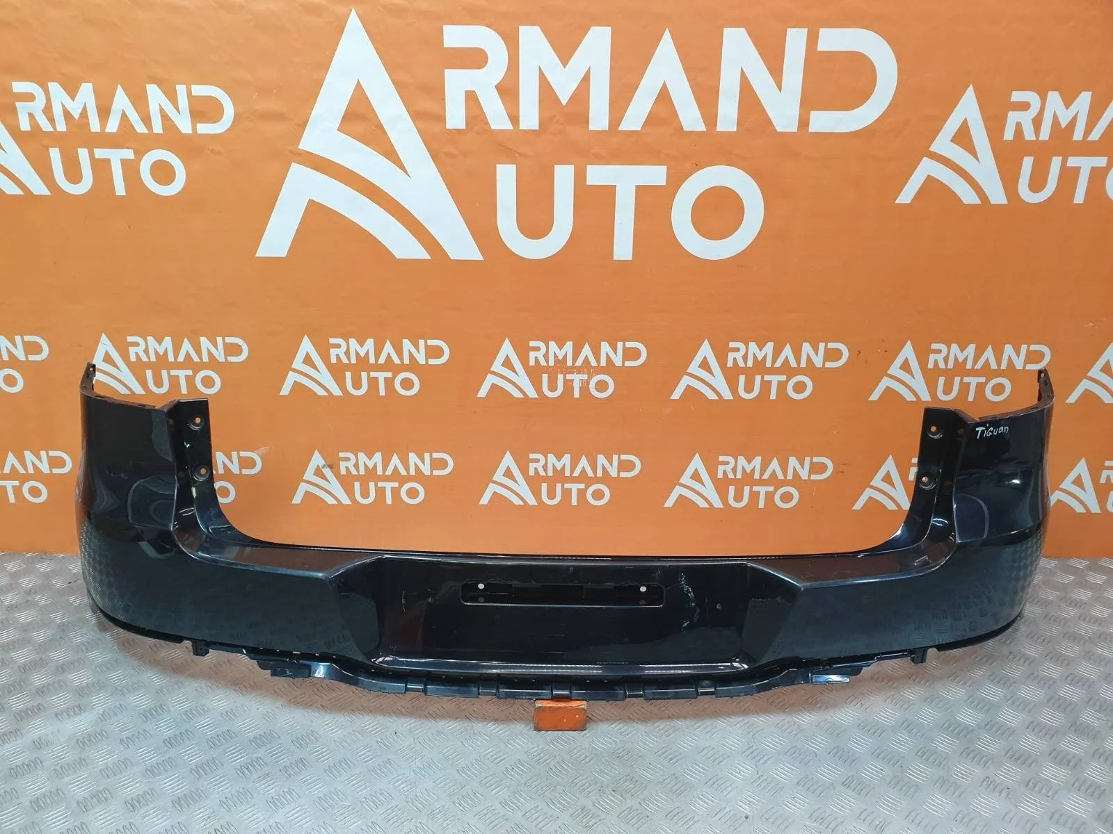 Бампер Volkswagen Tiguan 2011-2018
